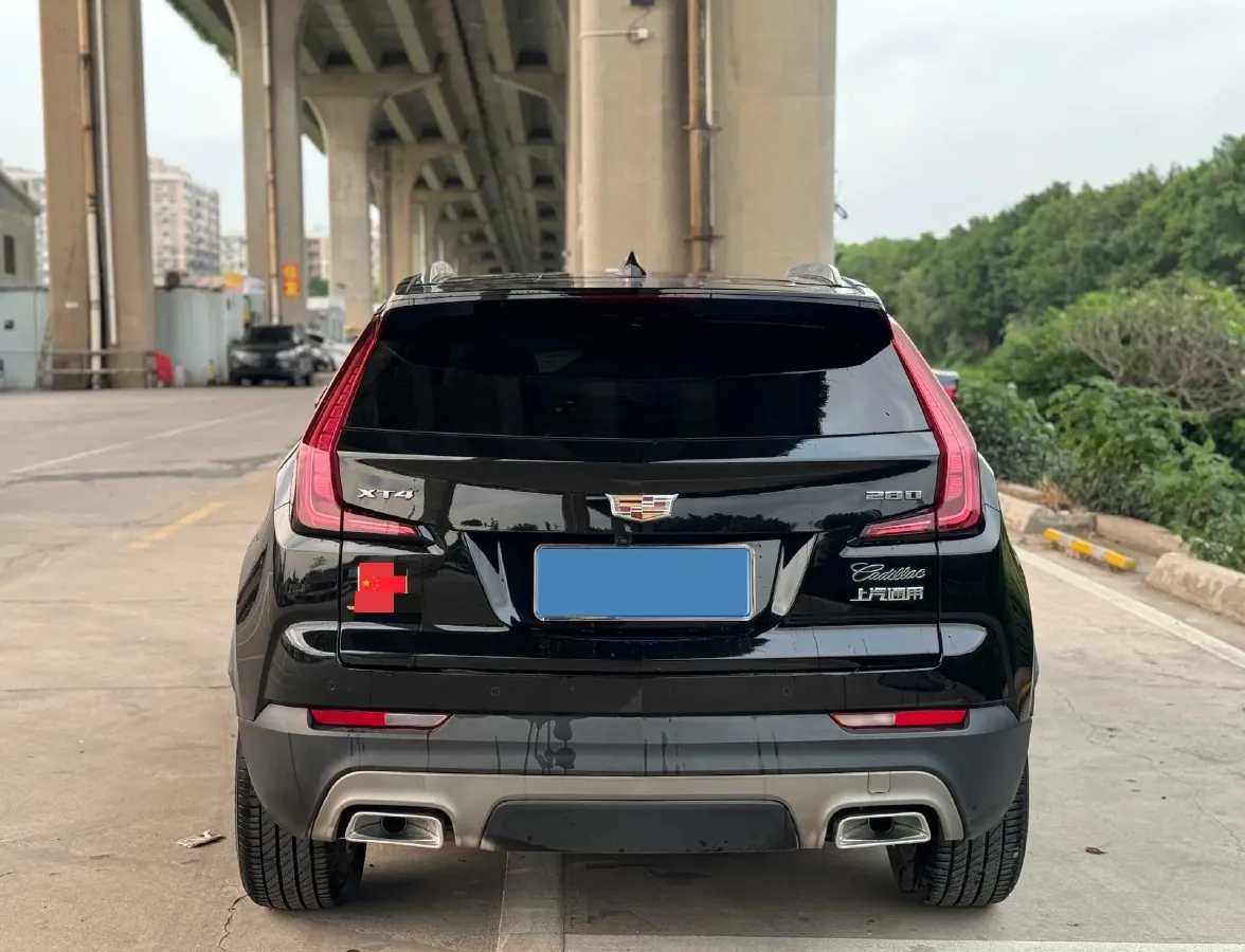 2021 Cadillac XT4 2.0T 237HP L4 9AT,autocango,china used car exporter,china ev exporter,chinese used car exporter,chinese used ev exporter