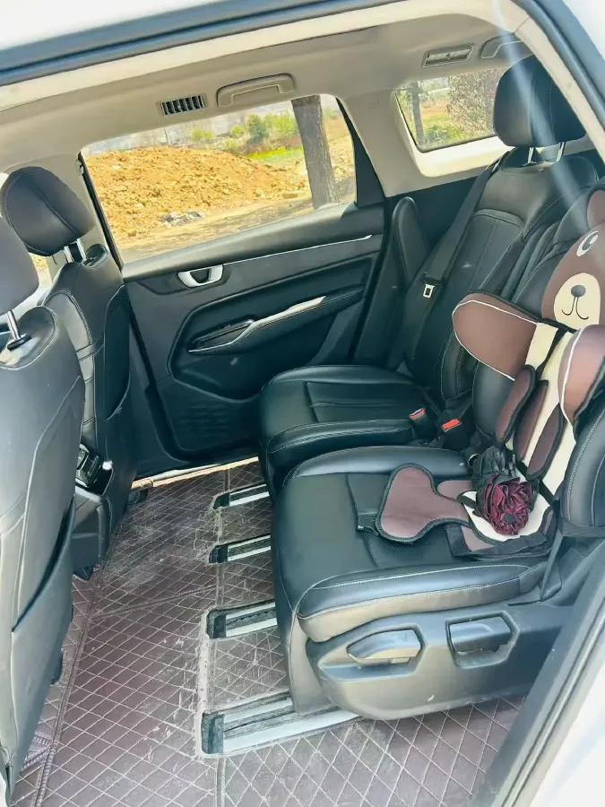 2022 WuLing KaiJie 1.5T 177HP L4 CVT,autocango,china used car exporter,china ev exporter,chinese used car exporter,chinese used ev exporter