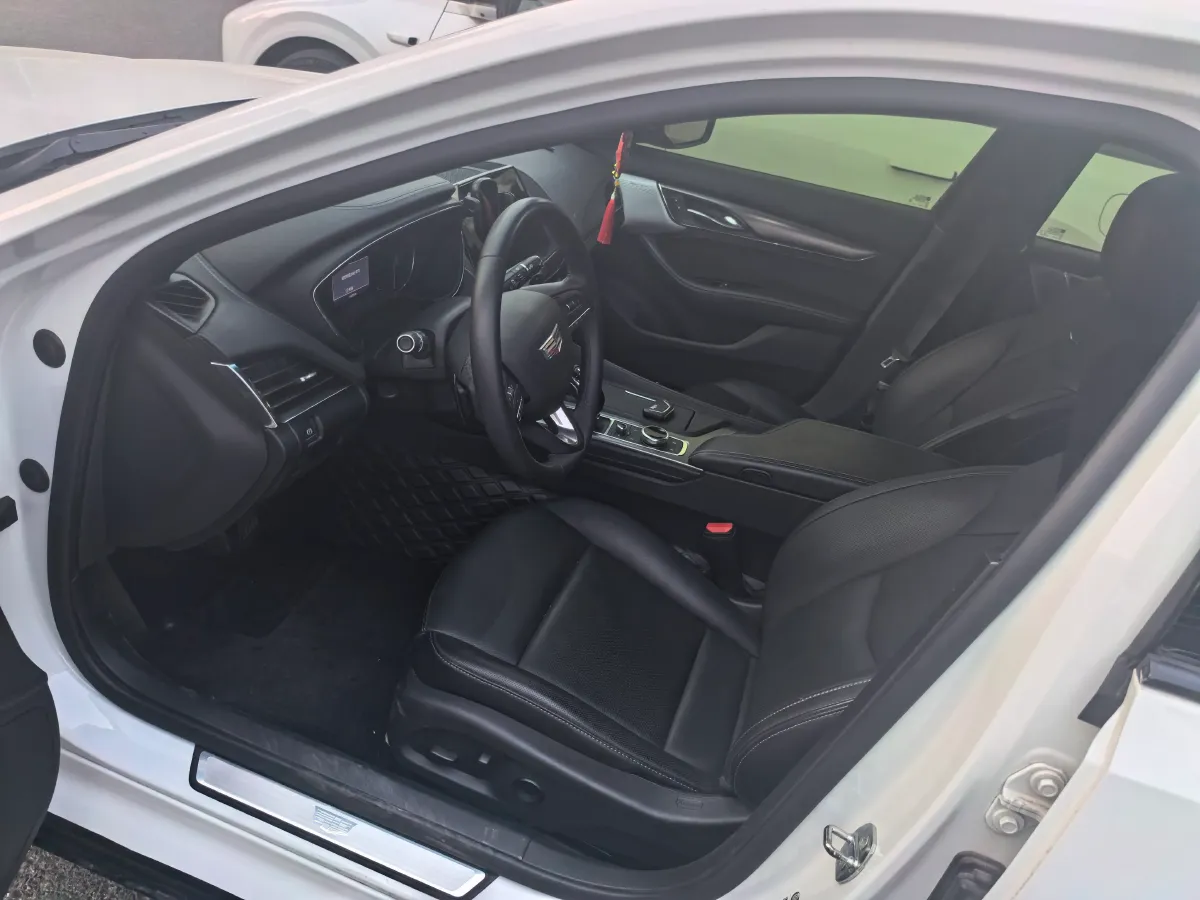 2022 Cadillac CT5 2.0T 237HP L4 10AT,autocango,china used car exporter,china ev exporter,chinese used car exporter,chinese used ev exporter