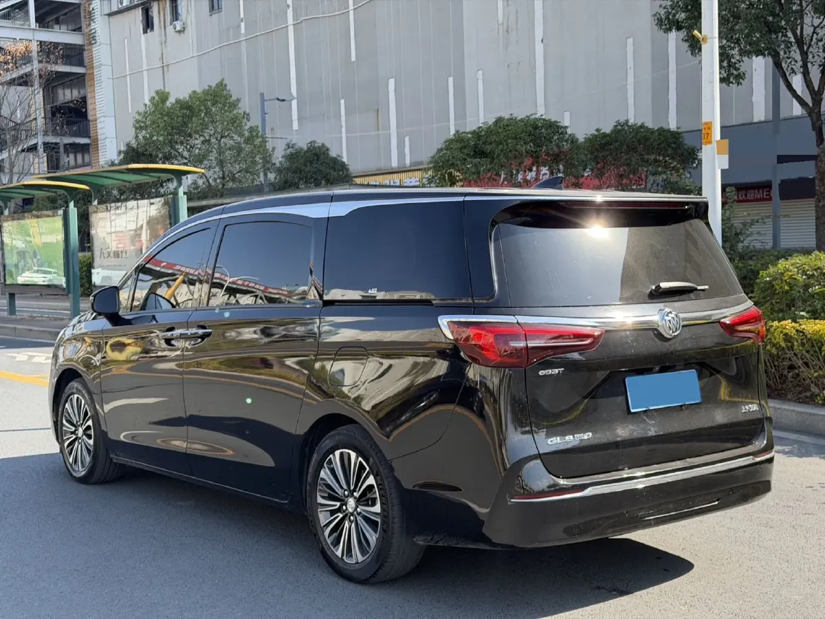 2020 Buick GL8 2.0T 237HP L4 9AT,autocango,china used car exporter,china ev exporter,chinese used car exporter,chinese used ev exporter
