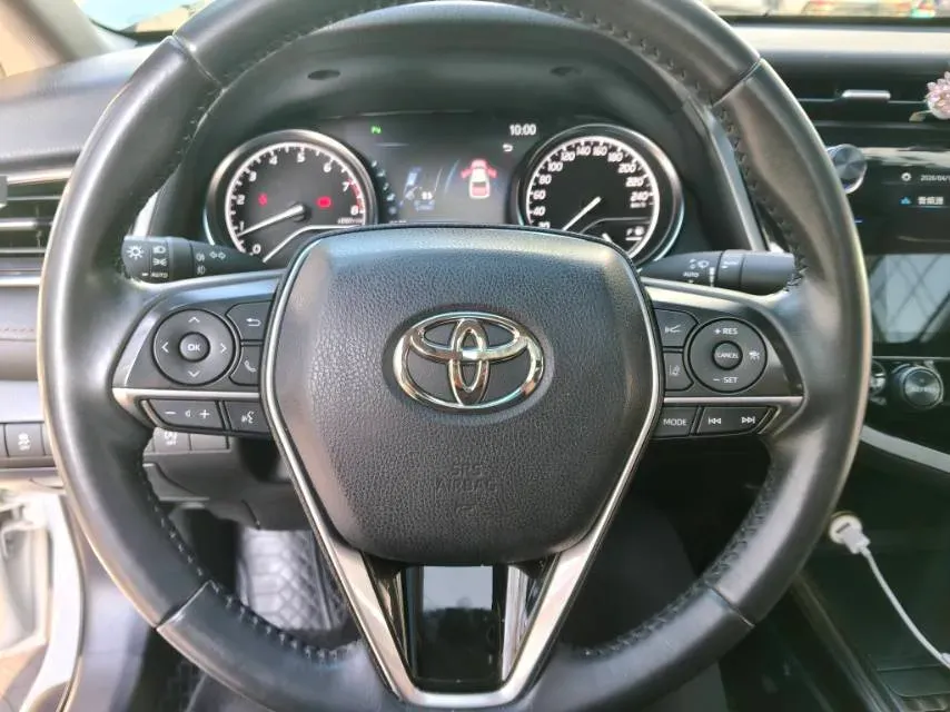 2019 Toyota Camry 2.5L 209HP L4 8AT,autocango,china used car exporter,china ev exporter,chinese used car exporter,chinese used ev exporter