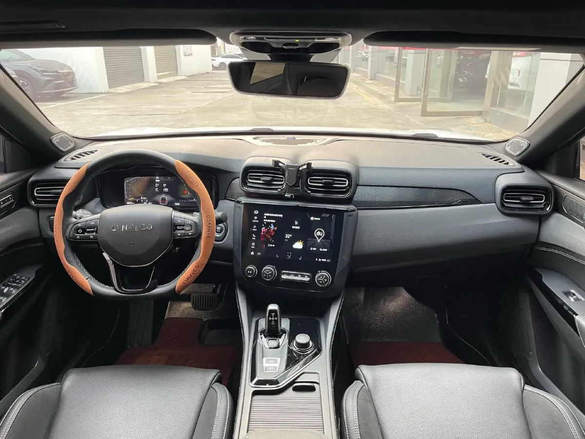 2021 LYNK&CO 03 1.5T 180HP L3 7DCT,autocango,china used car exporter,china ev exporter,chinese used car exporter,chinese used ev exporter