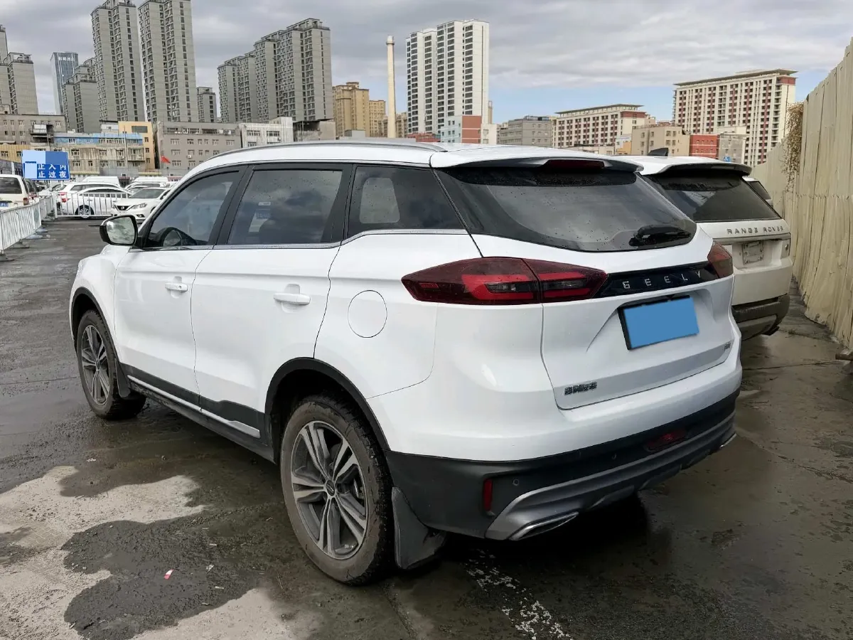 2022 Geely Azkarra 1.8T 184HP L4 7DCT,autocango,china used car exporter,china ev exporter,chinese used car exporter,chinese used ev exporter