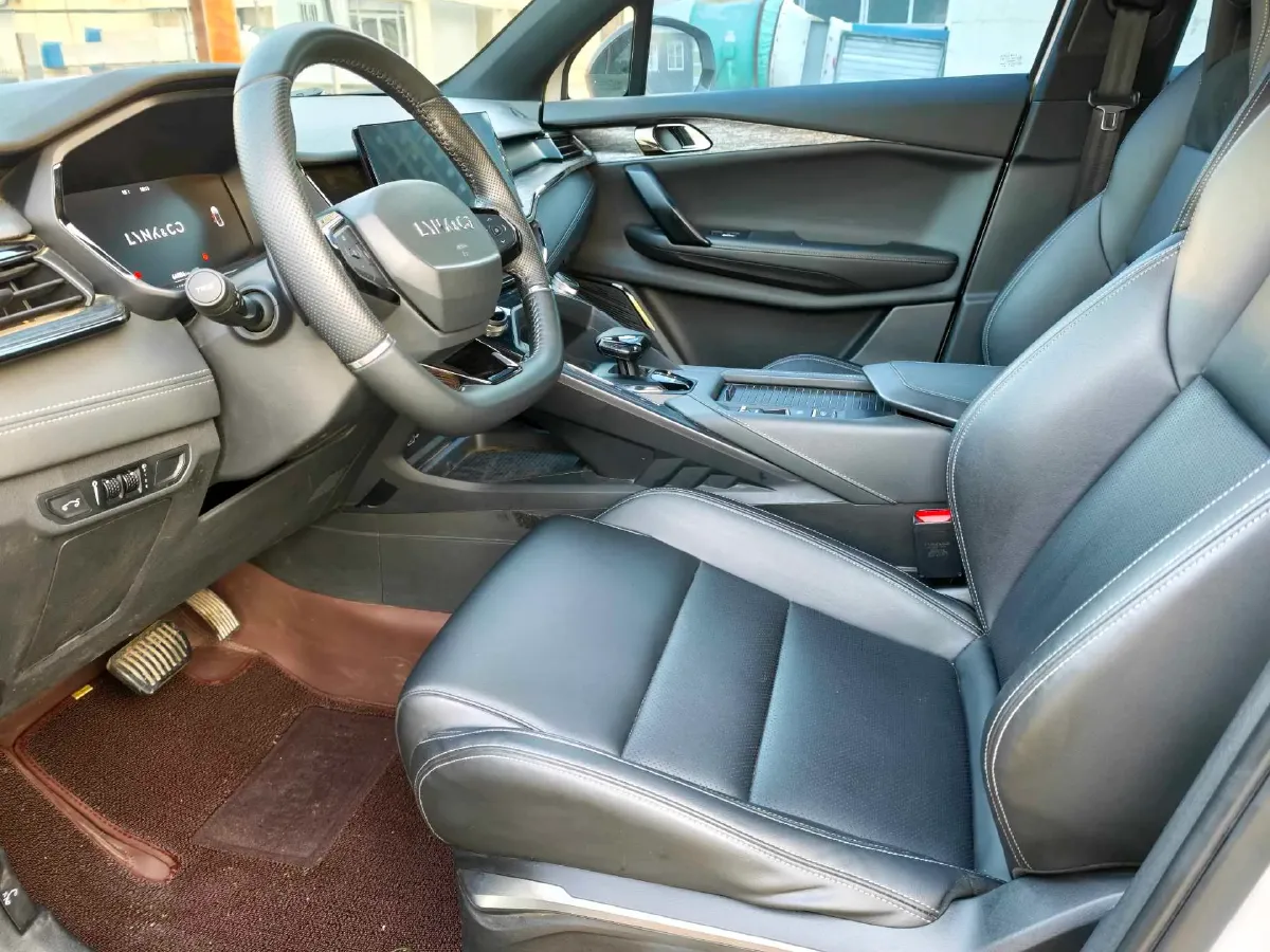 2020 LYNK&CO 06 1.5T 177HP L3 7DCT,autocango,china used car exporter,china ev exporter,chinese used car exporter,chinese used ev exporter