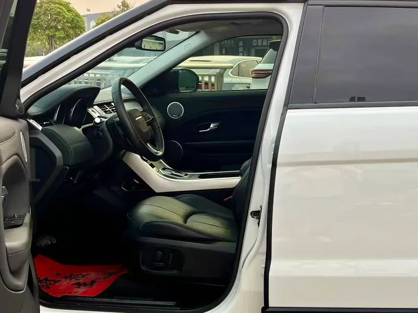 2018 Land Rover Range Rover Evoque 2.0T 241HP L4 9AT,autocango,china used car exporter,china ev exporter,chinese used car exporter,chinese used ev exporter