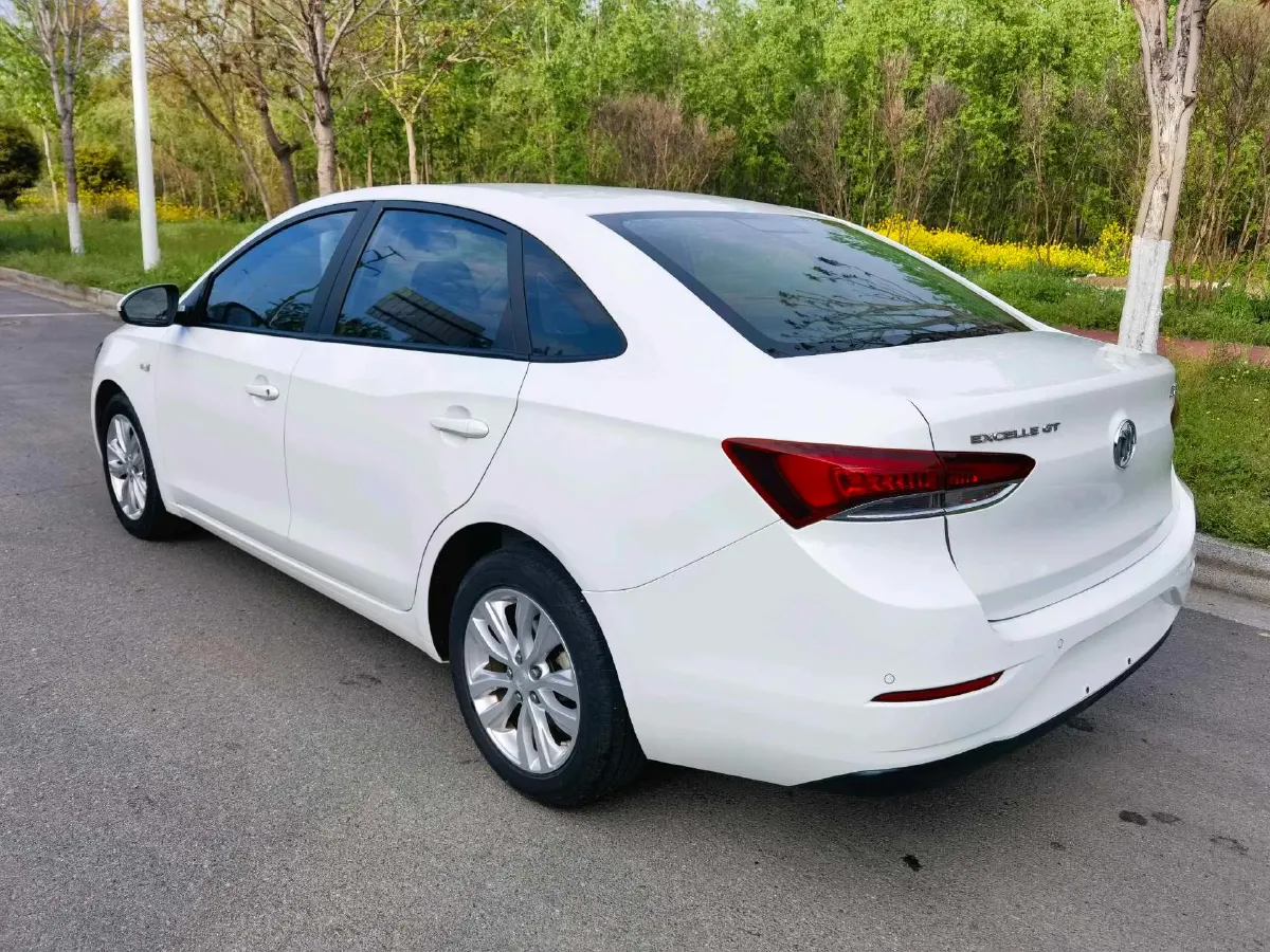 2021 Buick Excelle 1.5L 113HP L4 6AT,autocango,china used car exporter,china ev exporter,chinese used car exporter,chinese used ev exporter
