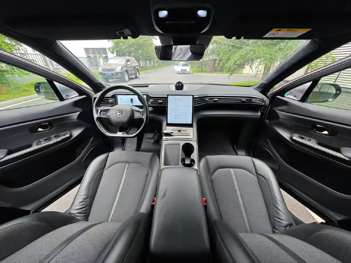 2020 NIO ES6 BEV 100KWH,autocango,china used car exporter,china ev exporter,chinese used car exporter,chinese used ev exporter