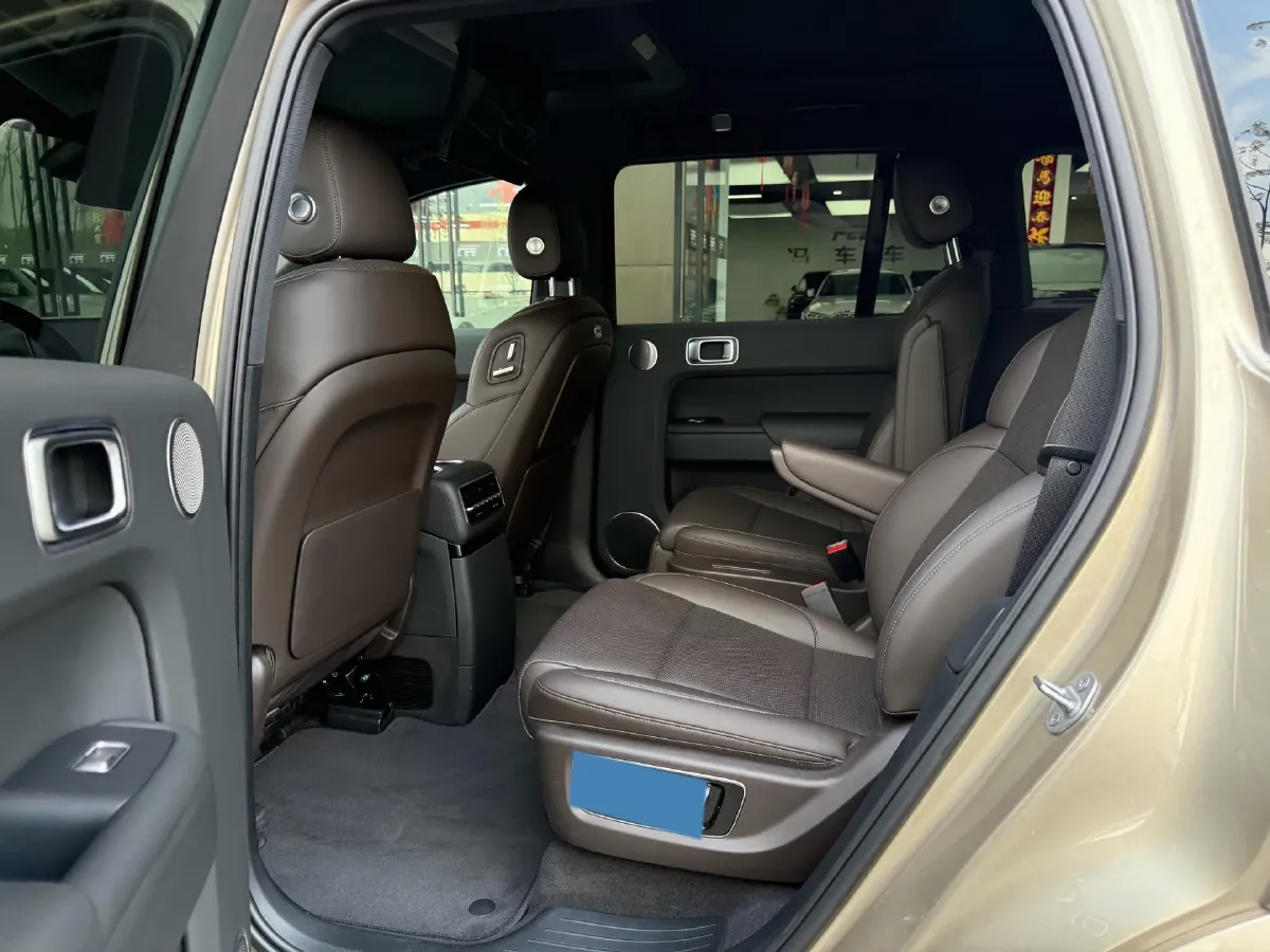 2022 Li L9 Range Extended 154HP REEV 42.6KWH,autocango,china used car exporter,china ev exporter,chinese used car exporter,chinese used ev exporter