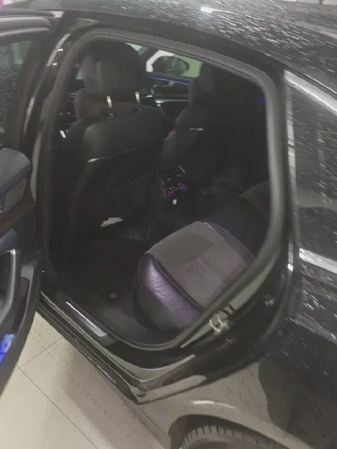 2020 Audi A6L 2.0T 224HP L4 7DCT,autocango,china used car exporter,china ev exporter,chinese used car exporter,chinese used ev exporter