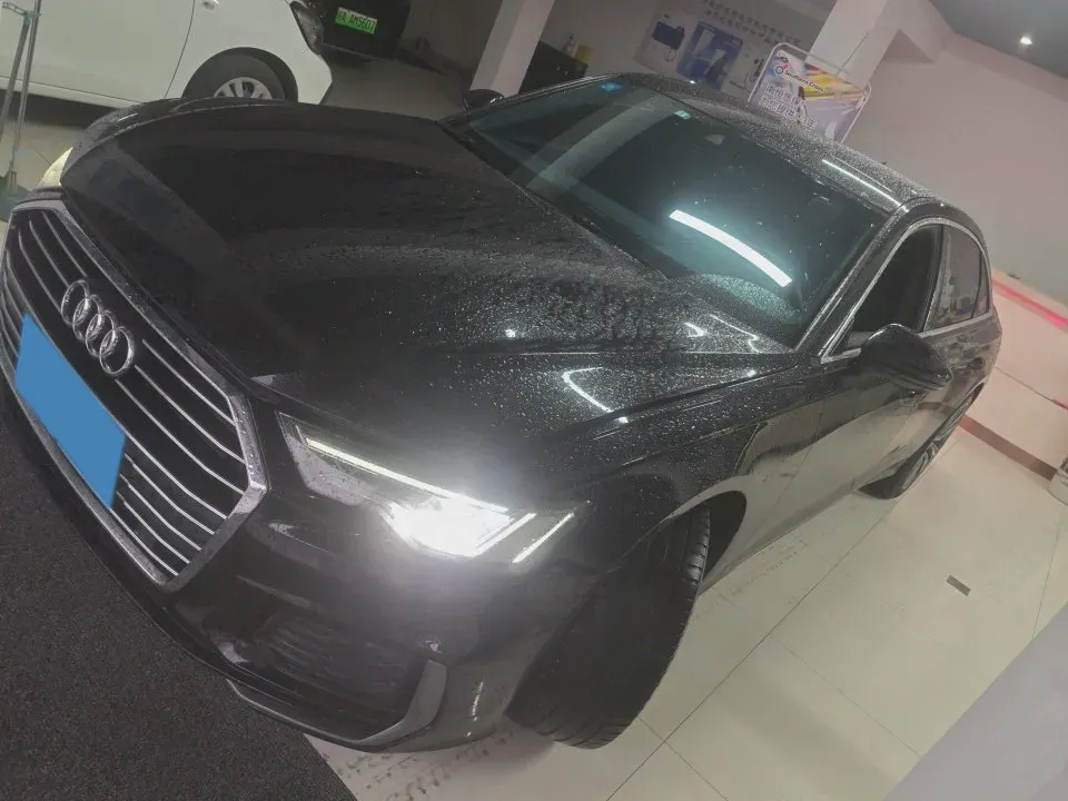 2020 Audi A6L 2.0T 224HP L4 7DCT,autocango,china used car exporter,china ev exporter,chinese used car exporter,chinese used ev exporter
