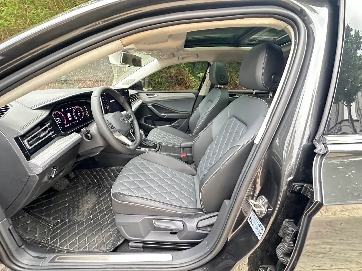 2024 Volkswagen Sagitar 1.5T 160HP L4 7DCT,autocango,china used car exporter,china ev exporter,chinese used car exporter,chinese used ev exporter