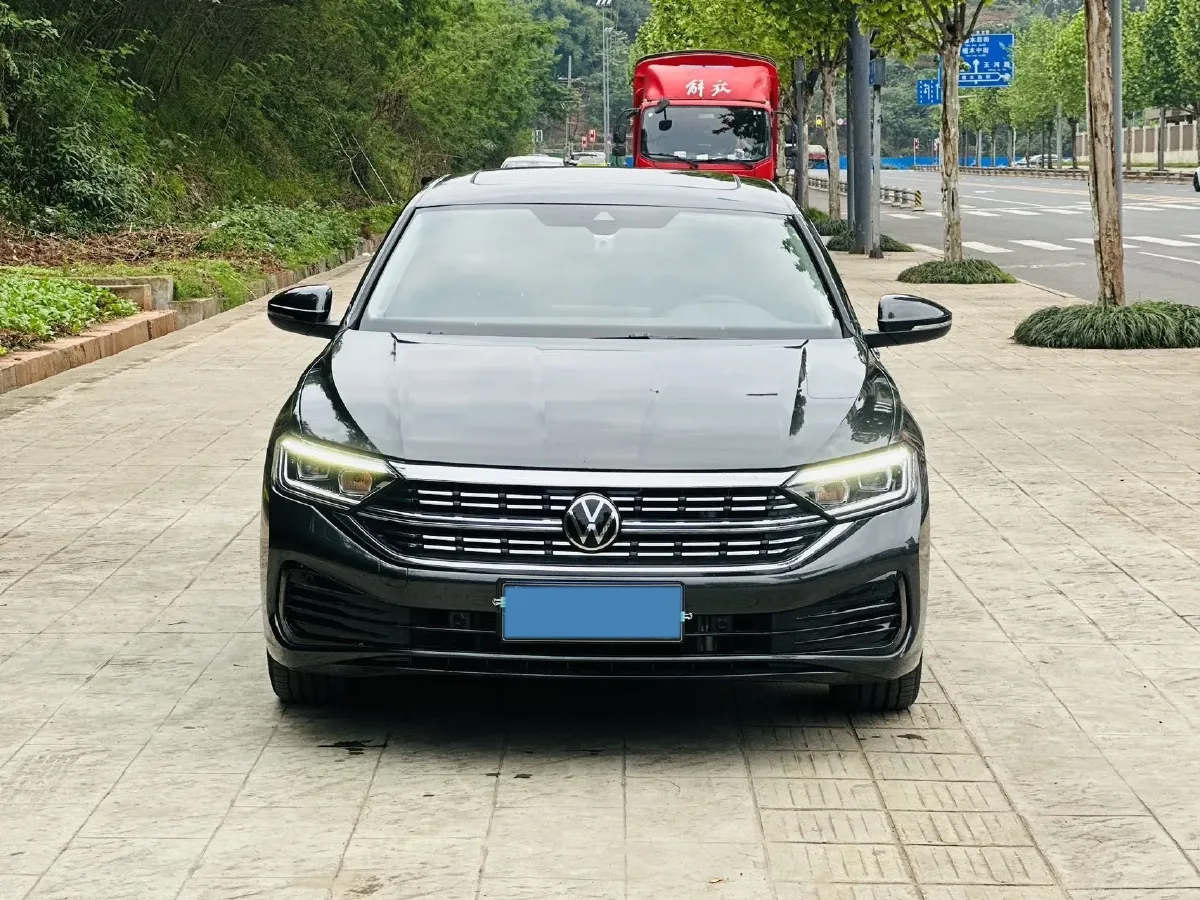 2024 Volkswagen Sagitar 1.5T 160HP L4 7DCT,autocango,china used car exporter,china ev exporter,chinese used car exporter,chinese used ev exporter