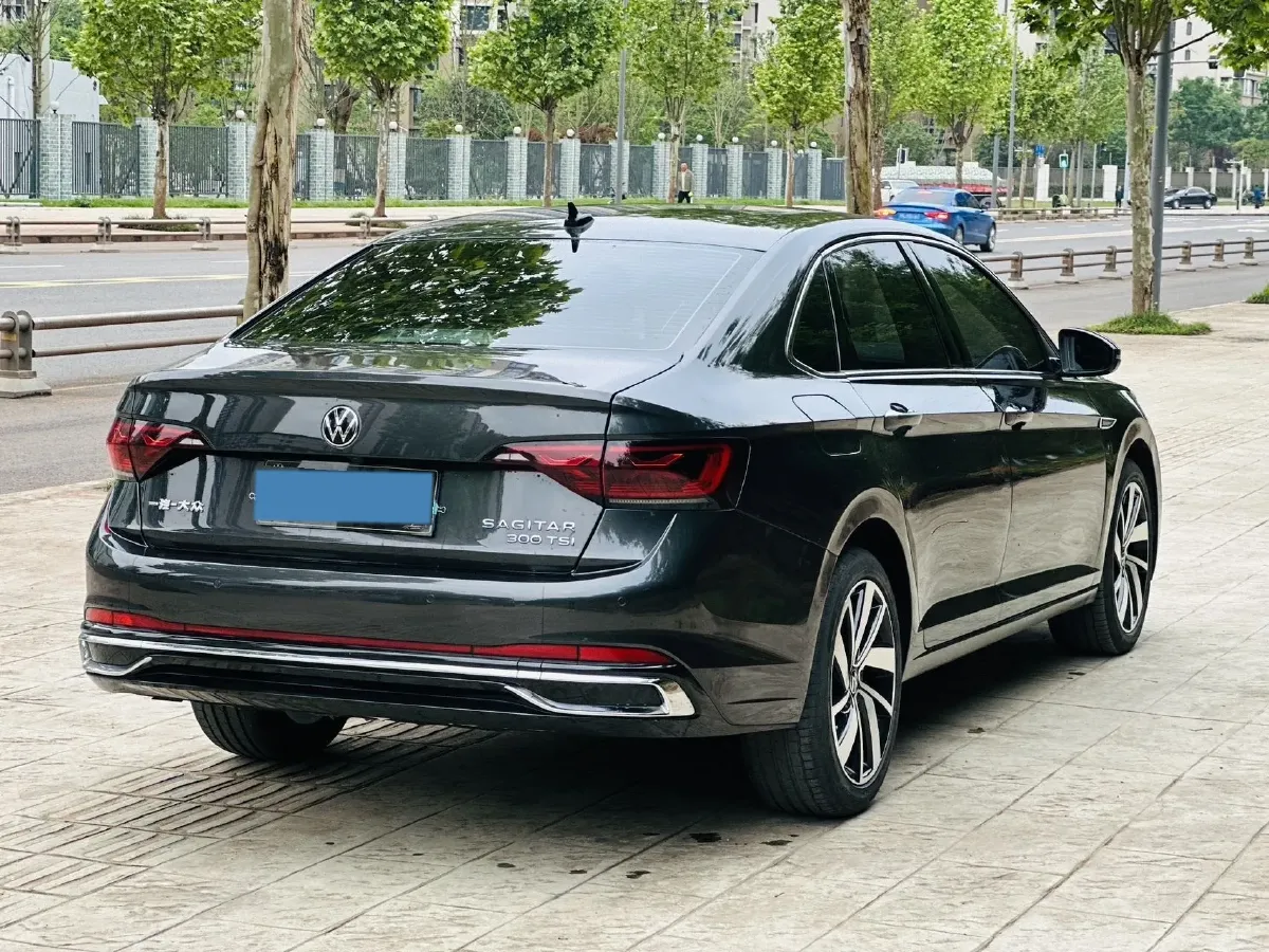 2024 Volkswagen Sagitar 1.5T 160HP L4 7DCT,autocango,china used car exporter,china ev exporter,chinese used car exporter,chinese used ev exporter