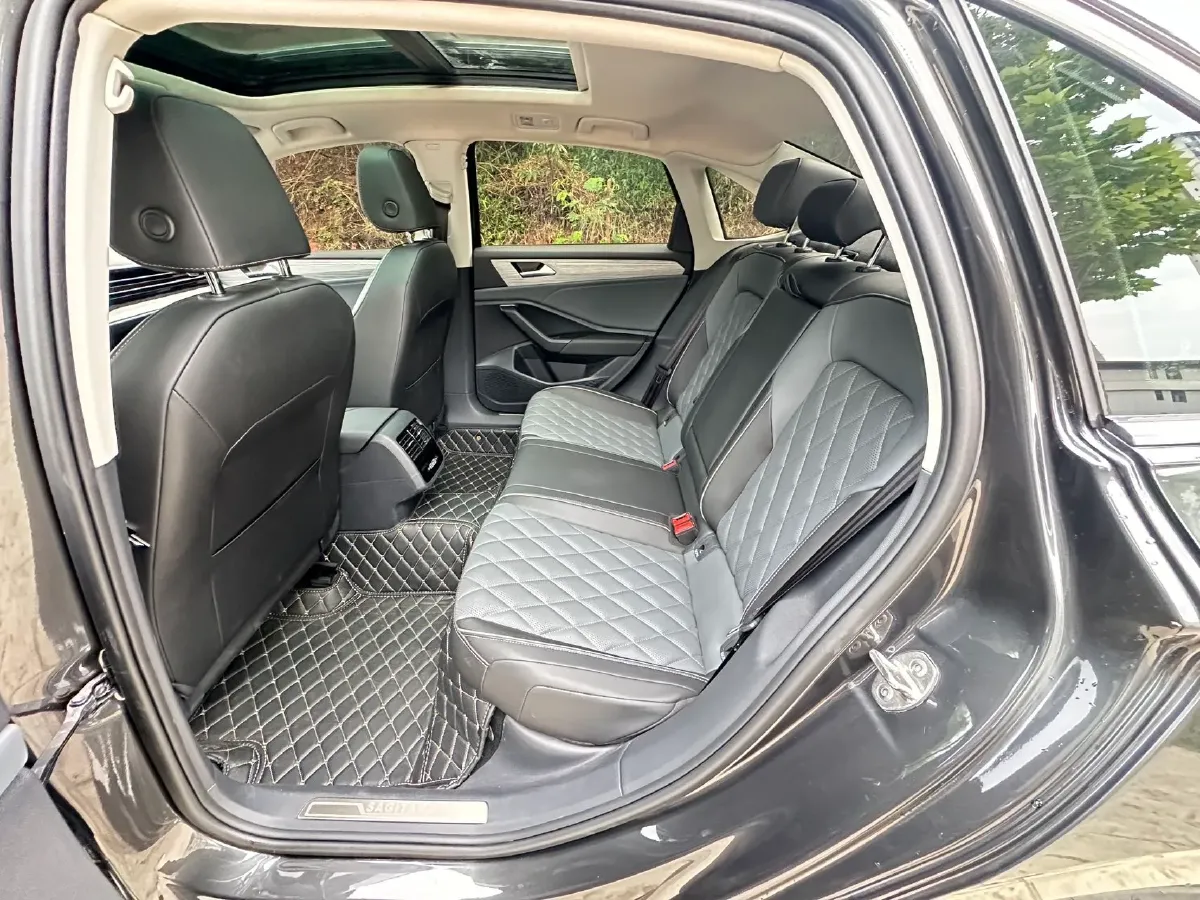 2024 Volkswagen Sagitar 1.5T 160HP L4 7DCT,autocango,china used car exporter,china ev exporter,chinese used car exporter,chinese used ev exporter