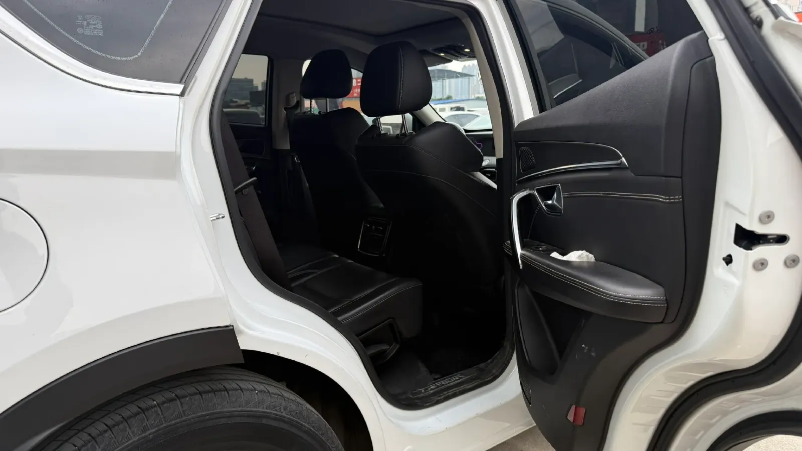 2021 Jetour X70 Plus 1.5T 156HP L4 6DCT,autocango,china used car exporter,china ev exporter,chinese used car exporter,chinese used ev exporter