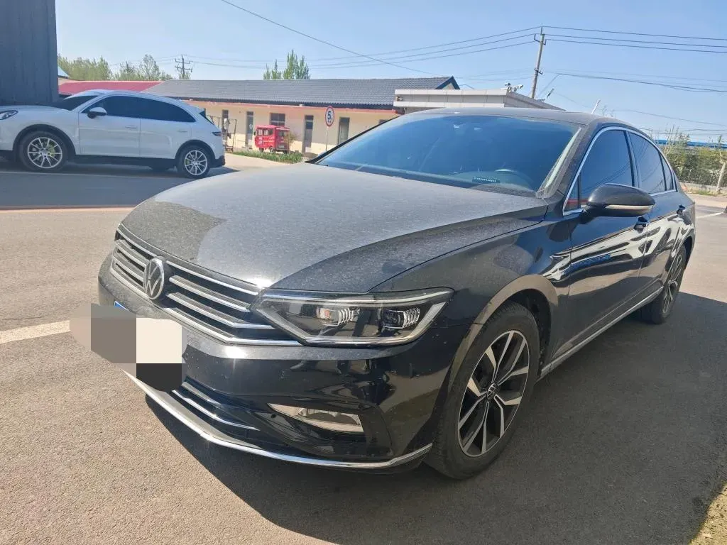 2021 Volkswagen Magotan 2.0T 186HP L4 7DCT,autocango,china used car exporter,china ev exporter,chinese used car exporter,chinese used ev exporter