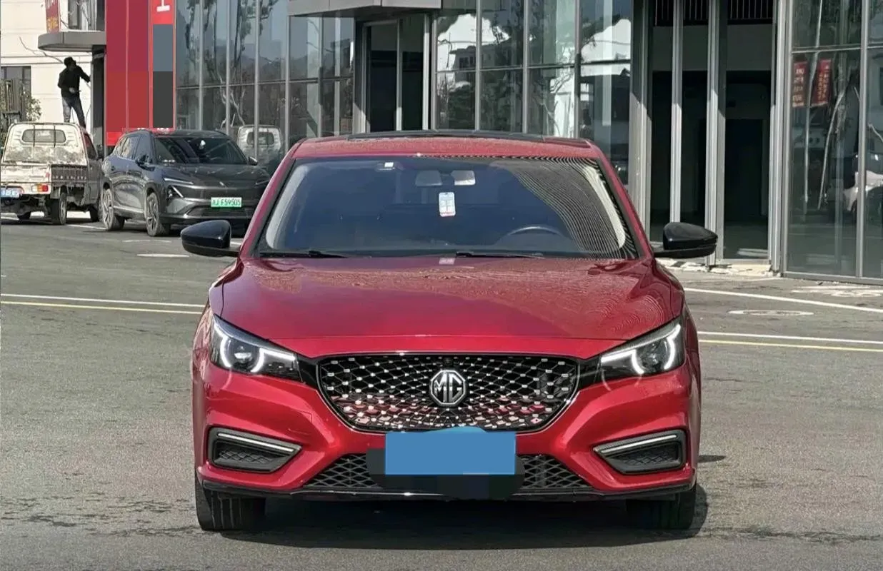 2019 MAXUS XinTu V80 2.5T 136HP L4 6AMT,autocango,china used car exporter,china ev exporter,chinese used car exporter,chinese used ev exporter