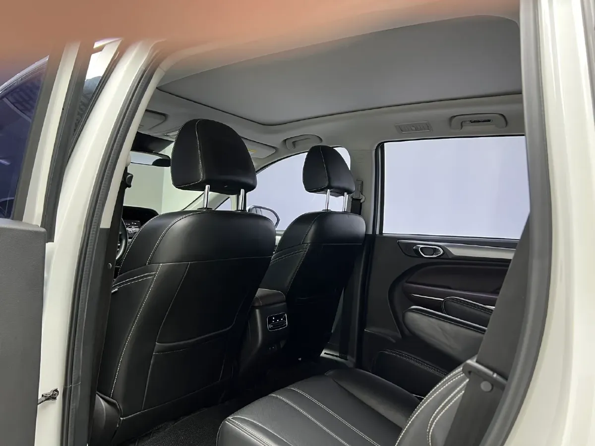 2023 GAC Trumpchi M6 1.5T 177HP L4 7DCT,autocango,china used car exporter,china ev exporter,chinese used car exporter,chinese used ev exporter