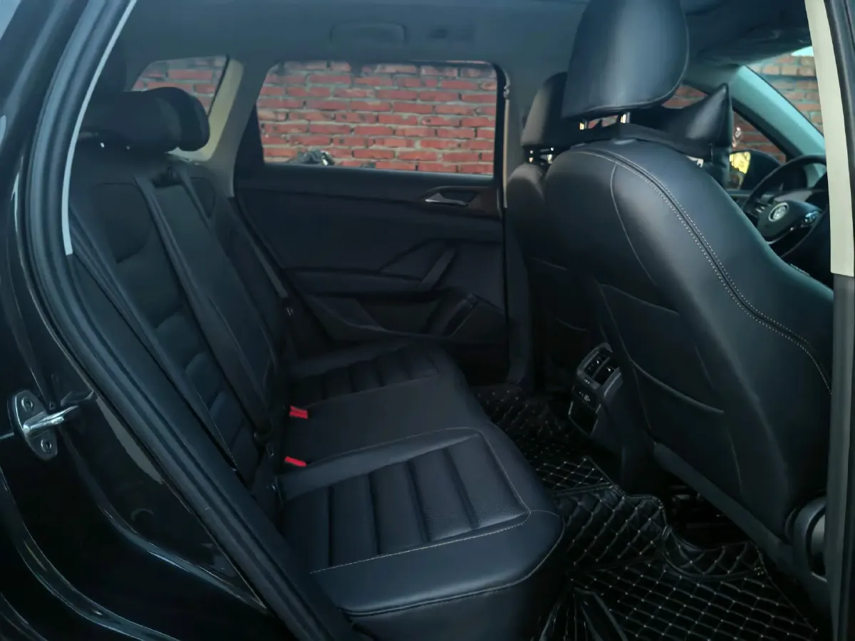 2021 Volkswagen Tharu 1.4T 150HP L4 7DCT,autocango,china used car exporter,china ev exporter,chinese used car exporter,chinese used ev exporter