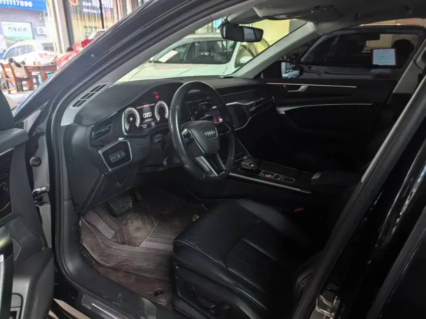 2021 Audi A6L 2.0T 224HP L4 7DCT,autocango,china used car exporter,china ev exporter,chinese used car exporter,chinese used ev exporter