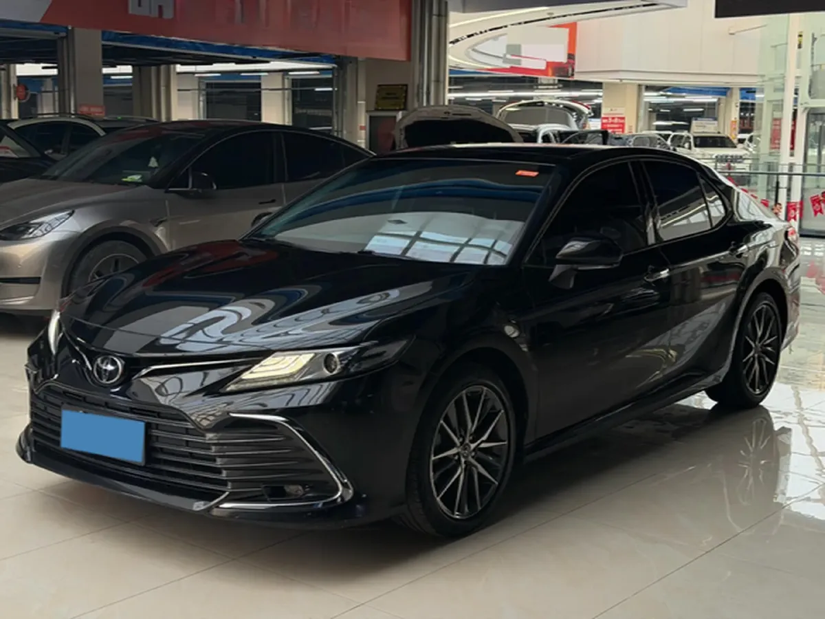 2021 Toyota Camry 2.5L 209HP L4 8AT,autocango,china used car exporter,china ev exporter,chinese used car exporter,chinese used ev exporter