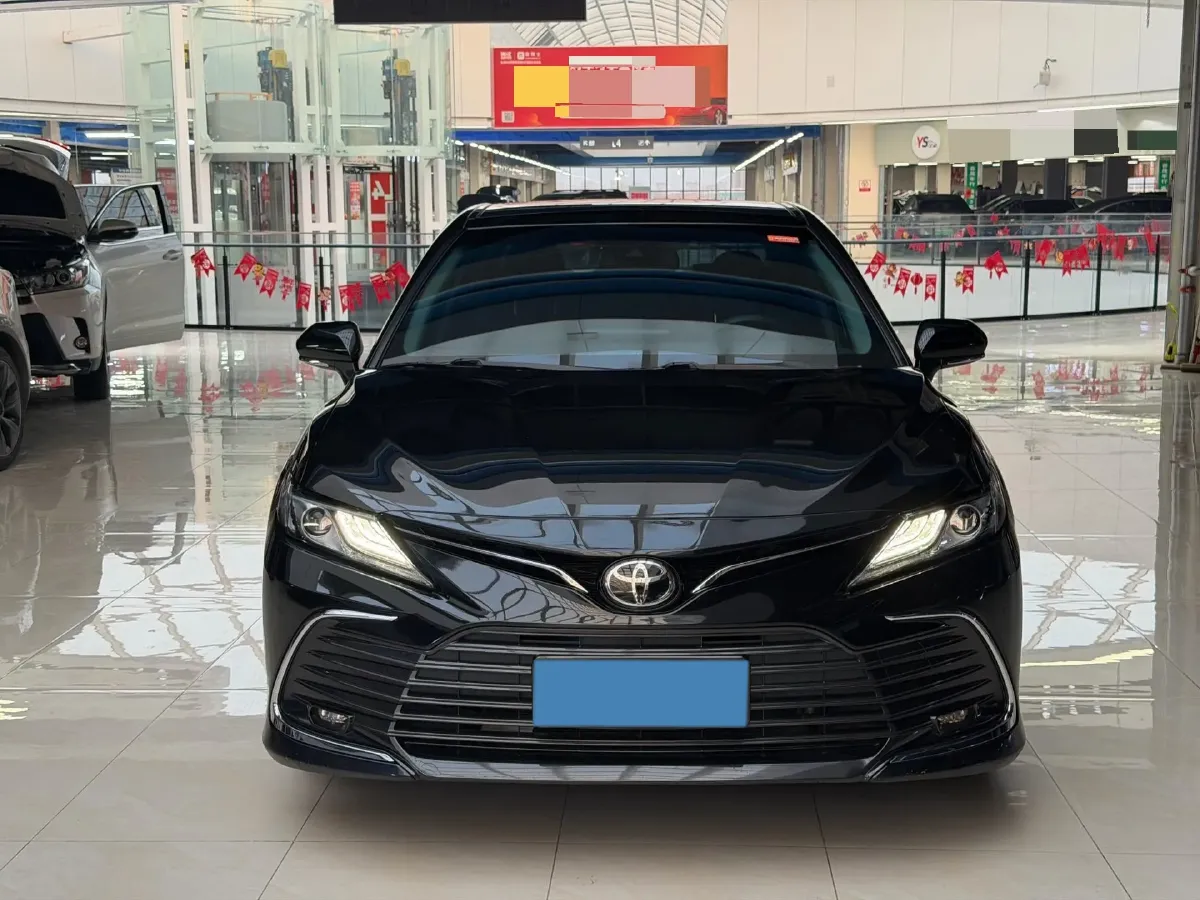 2021 Toyota Camry 2.5L 209HP L4 8AT,autocango,china used car exporter,china ev exporter,chinese used car exporter,chinese used ev exporter