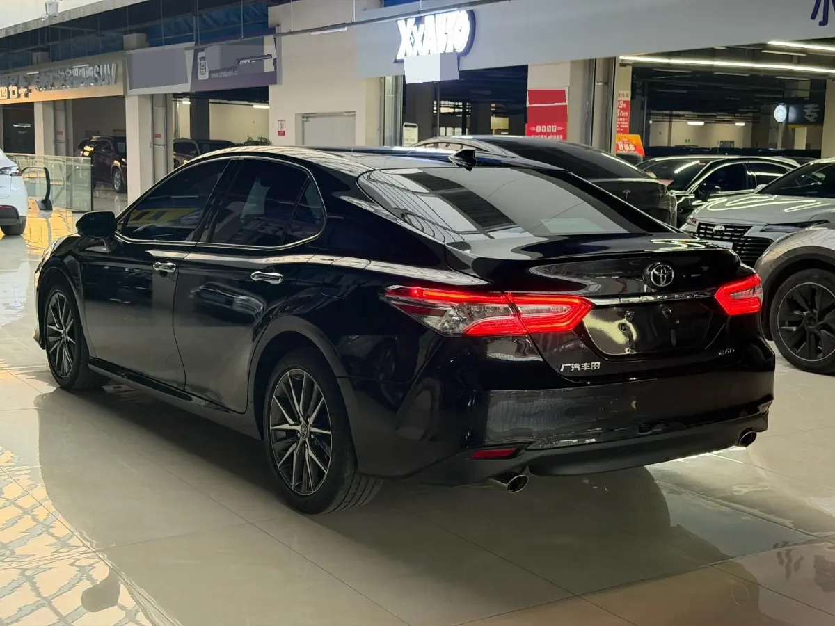 2021 Toyota Camry 2.5L 209HP L4 8AT,autocango,china used car exporter,china ev exporter,chinese used car exporter,chinese used ev exporter
