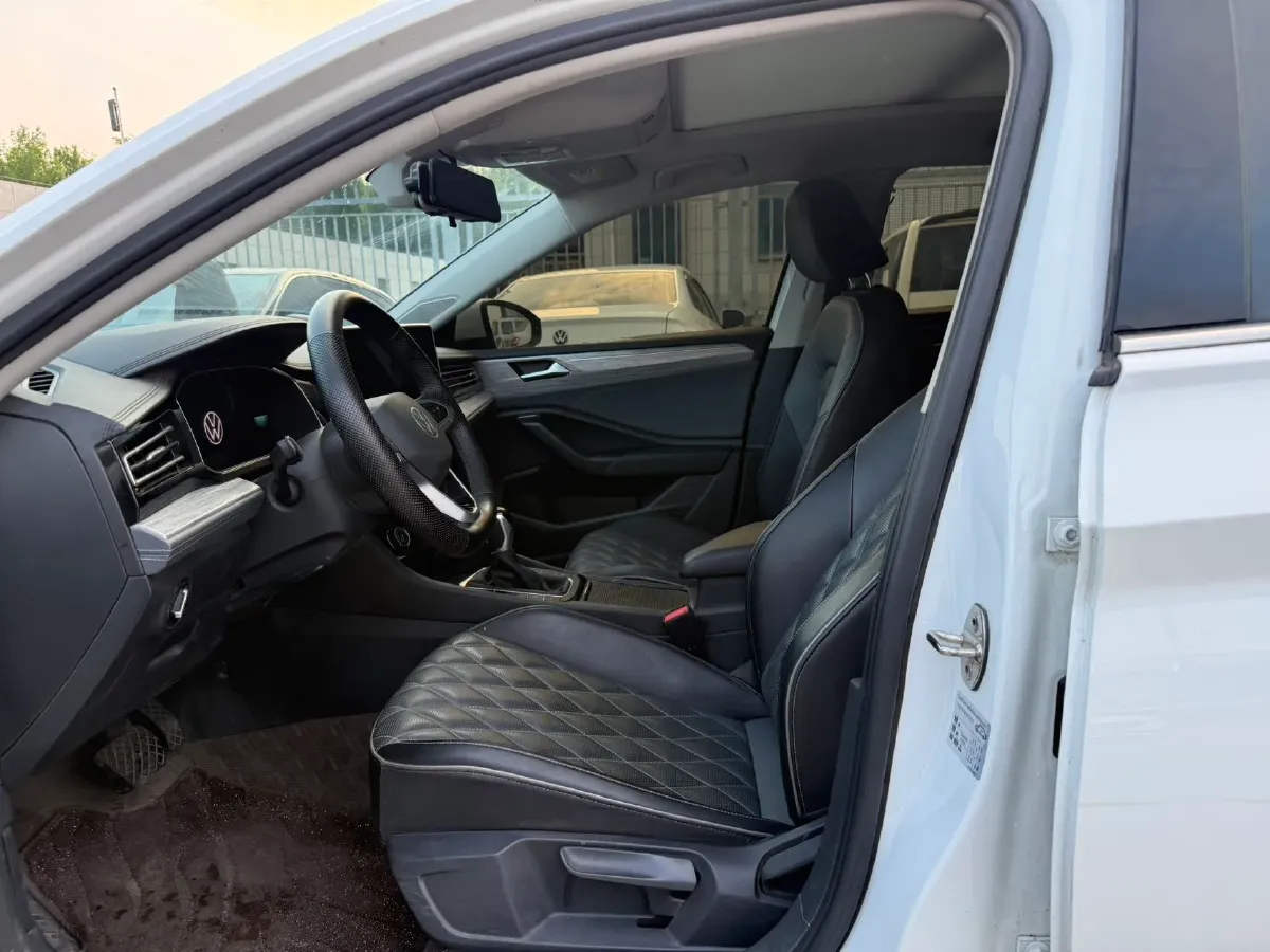 2023 Volkswagen Sagitar 1.5T 160HP L4 7DCT,autocango,china used car exporter,china ev exporter,chinese used car exporter,chinese used ev exporter