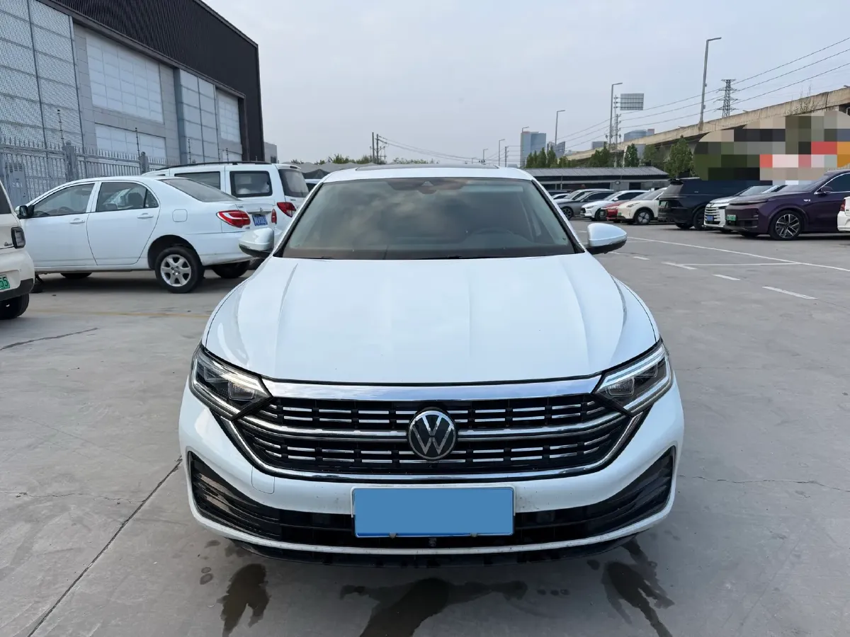 2023 Volkswagen Sagitar 1.5T 160HP L4 7DCT,autocango,china used car exporter,china ev exporter,chinese used car exporter,chinese used ev exporter