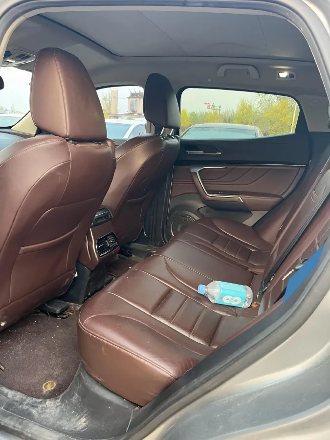 2017 WEY VV5 2.0T 197HP L4 7DCT,autocango,china used car exporter,china ev exporter,chinese used car exporter,chinese used ev exporter