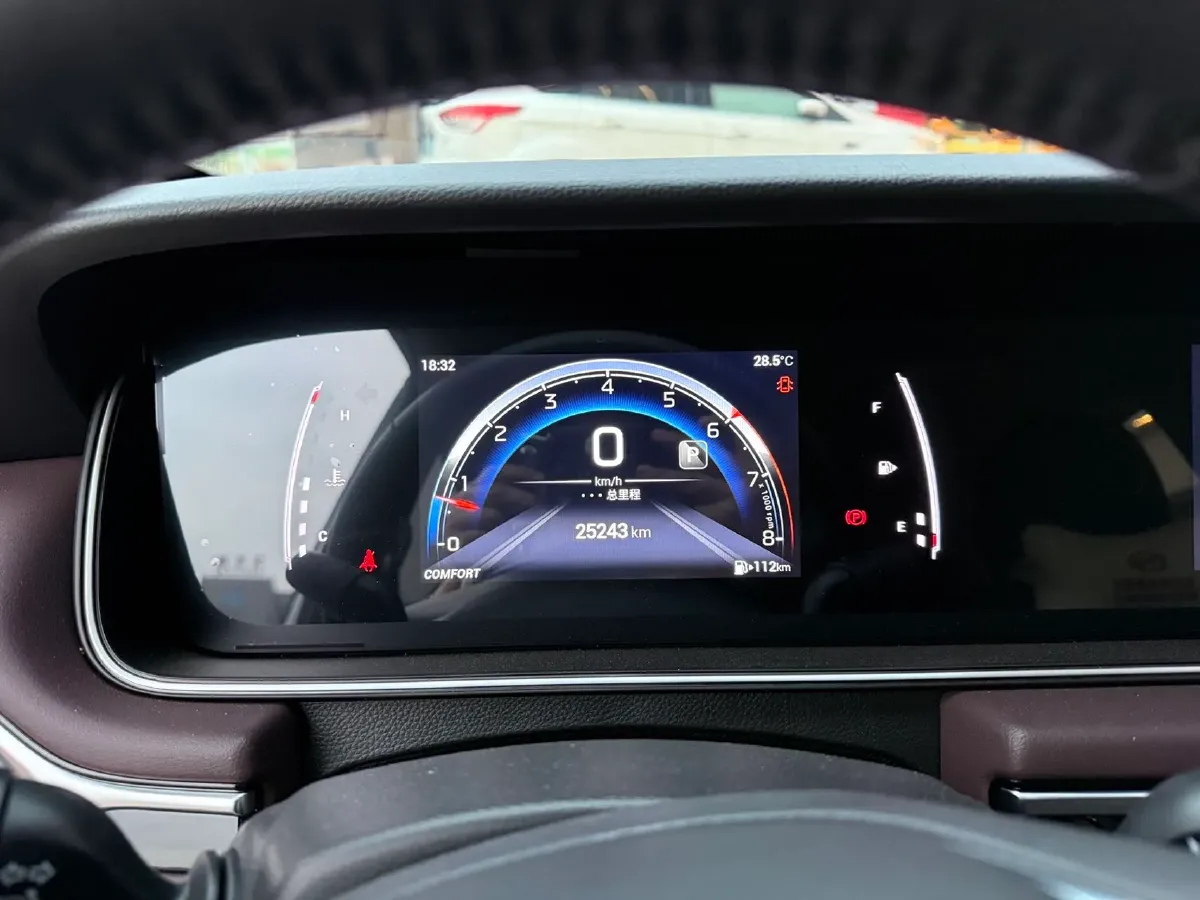 2023 GAC Trumpchi M6 1.5T 177HP L4 7DCT,autocango,china used car exporter,china ev exporter,chinese used car exporter,chinese used ev exporter