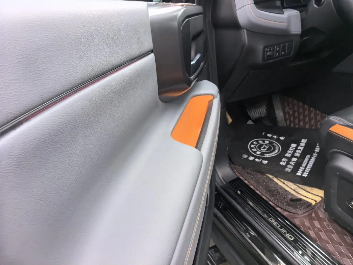 2026 Beijing BJ40 2.0T 245HP L4 8AT,autocango,china used car exporter,china ev exporter,chinese used car exporter,chinese used ev exporter