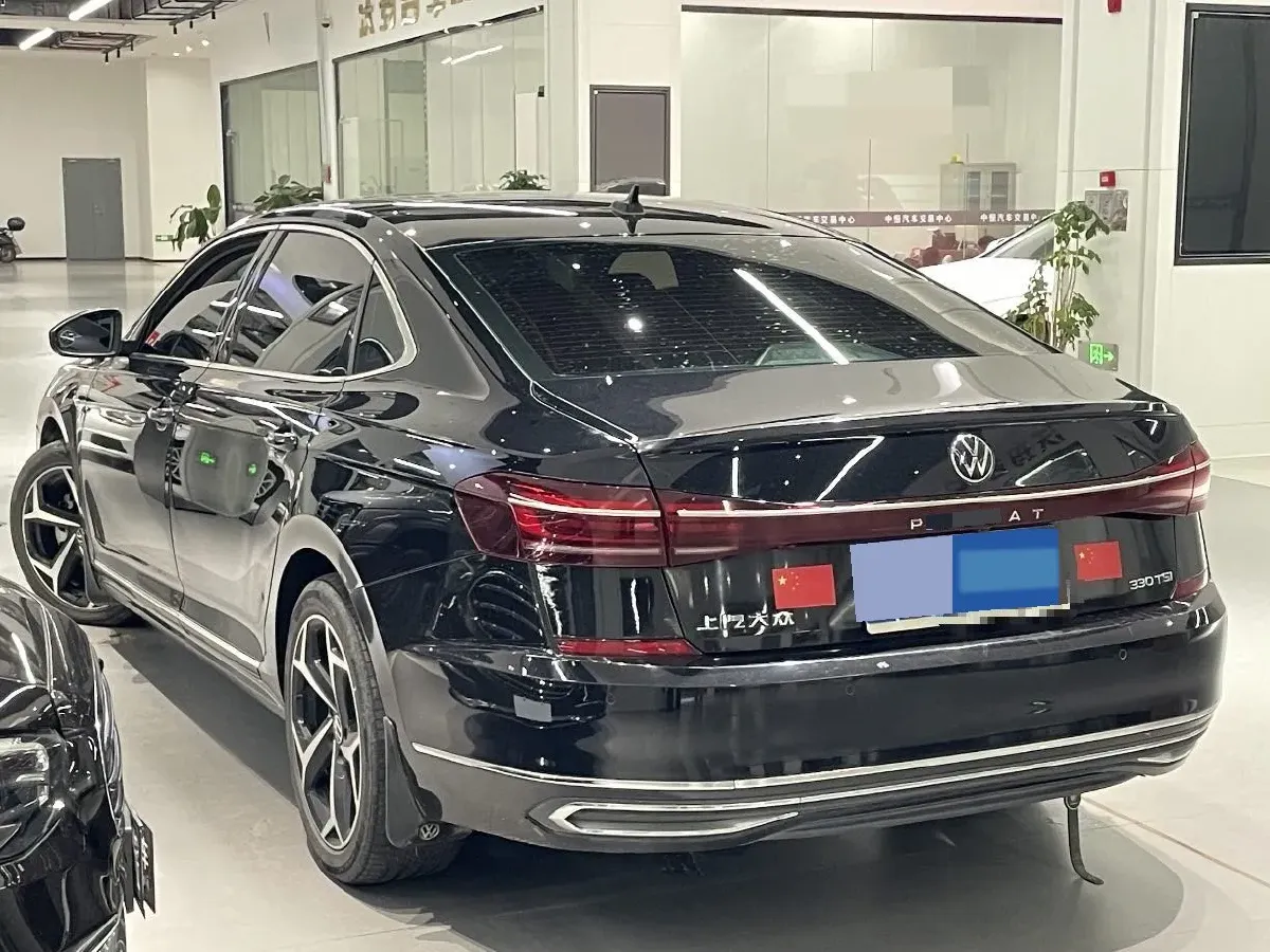 2023 Volkswagen Passat 2.0T 186HP L4 7DCT,autocango,china used car exporter,china ev exporter,chinese used car exporter,chinese used ev exporter