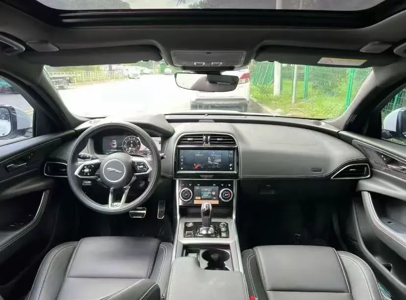 2021 Jaguar XEL 2.0T 250HP L4 8AT,autocango,china used car exporter,china ev exporter,chinese used car exporter,chinese used ev exporter