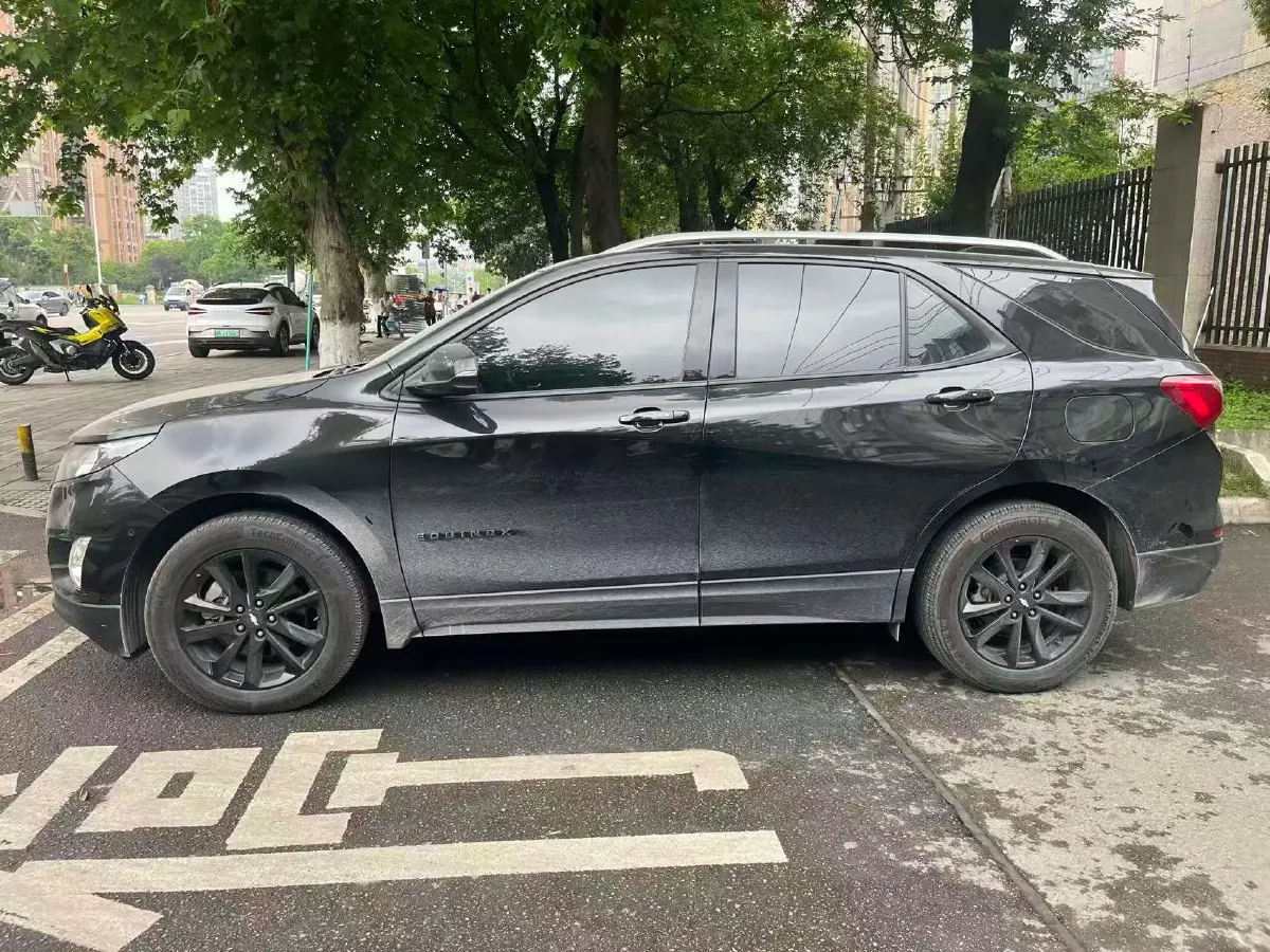 2018 Chevrolet Equinox 2.0T 260HP L4 9AT,autocango,china used car exporter,china ev exporter,chinese used car exporter,chinese used ev exporter