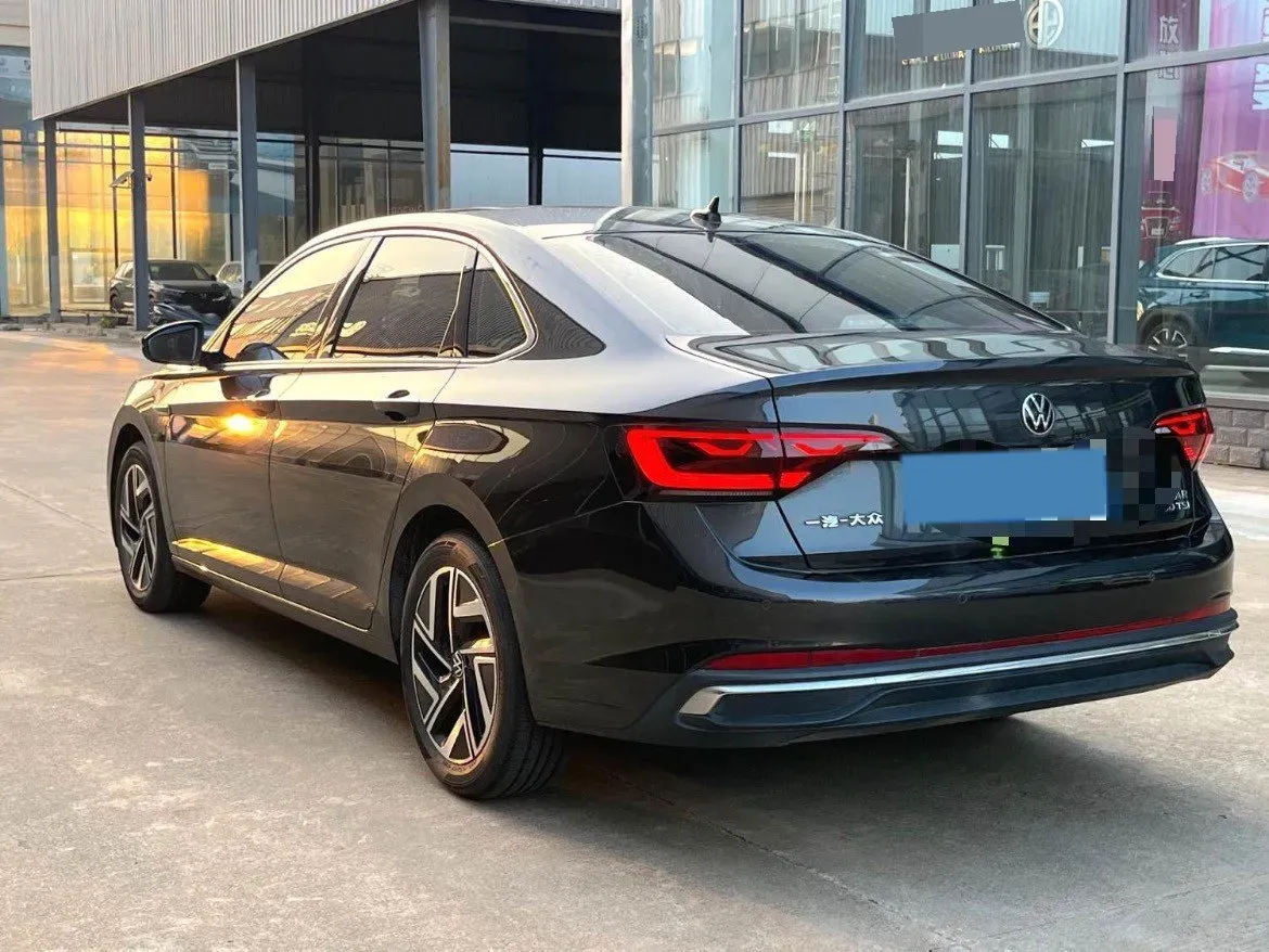 2024 Volkswagen Sagitar 1.5T 160HP L4 7DCT,autocango,china used car exporter,china ev exporter,chinese used car exporter,chinese used ev exporter