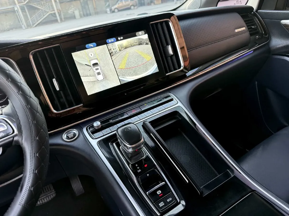 2021 GAC Trumpchi M8 2.0T 252HP L4 8AT,autocango,china used car exporter,china ev exporter,chinese used car exporter,chinese used ev exporter