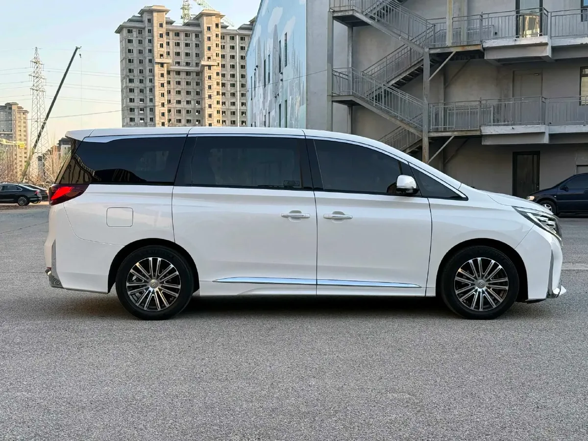 2021 GAC Trumpchi M8 2.0T 252HP L4 8AT,autocango,china used car exporter,china ev exporter,chinese used car exporter,chinese used ev exporter