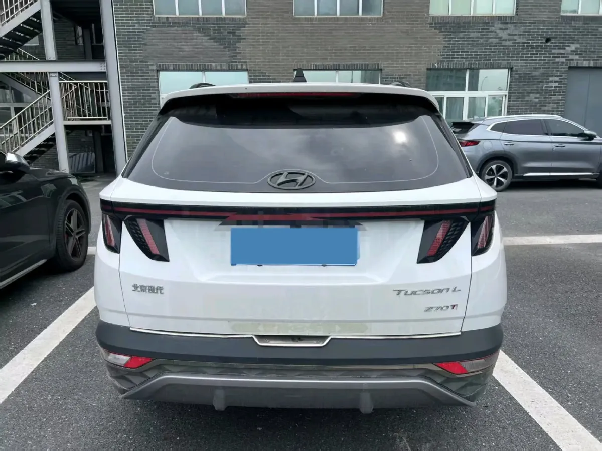 2023 Hyundai Tucson 1.5T 200HP L4 8AT,autocango,china used car exporter,china ev exporter,chinese used car exporter,chinese used ev exporter