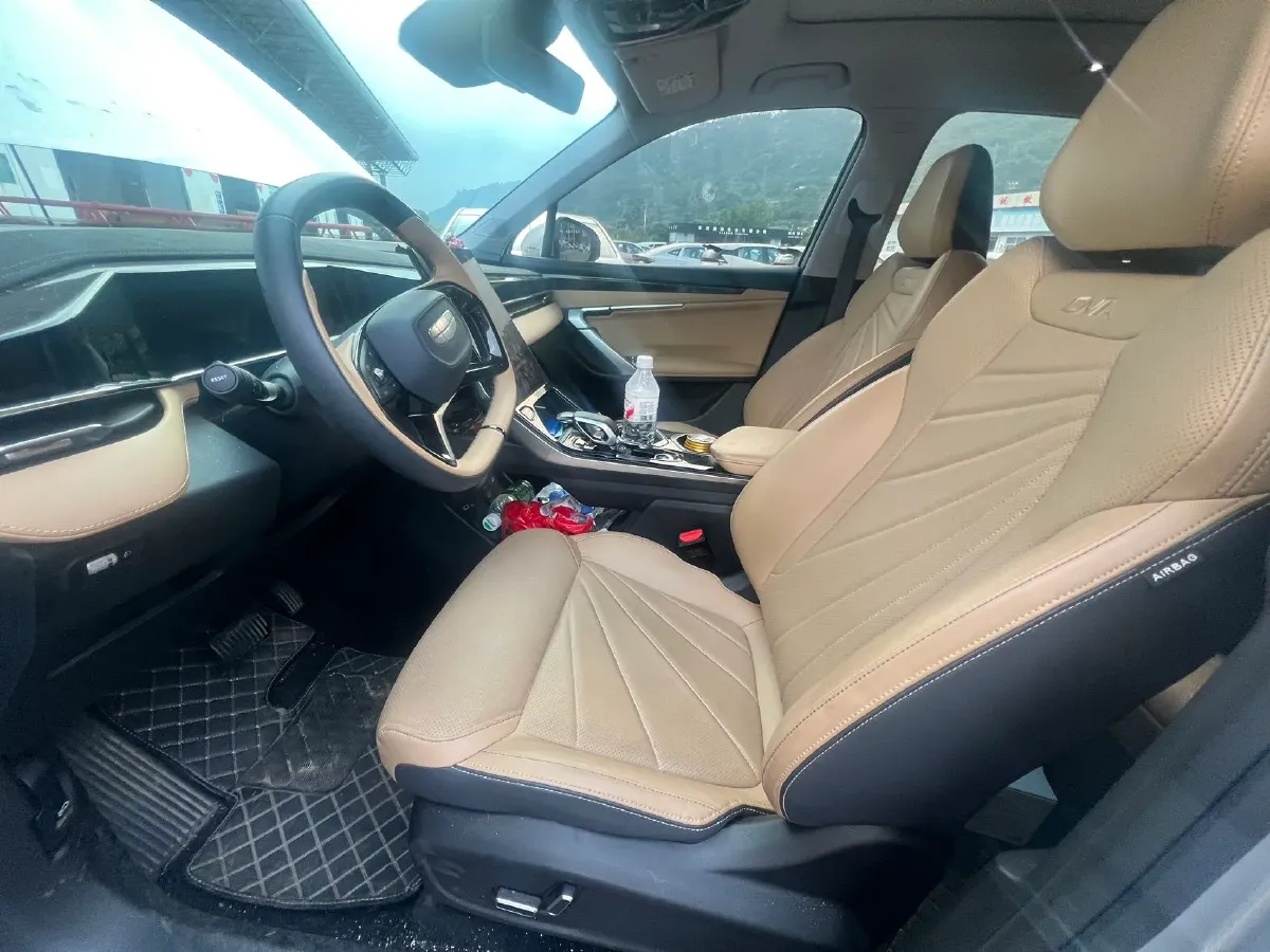 2023 Geely StarRay 1.5T 181HP L4 7DCT,autocango,china used car exporter,china ev exporter,chinese used car exporter,chinese used ev exporter