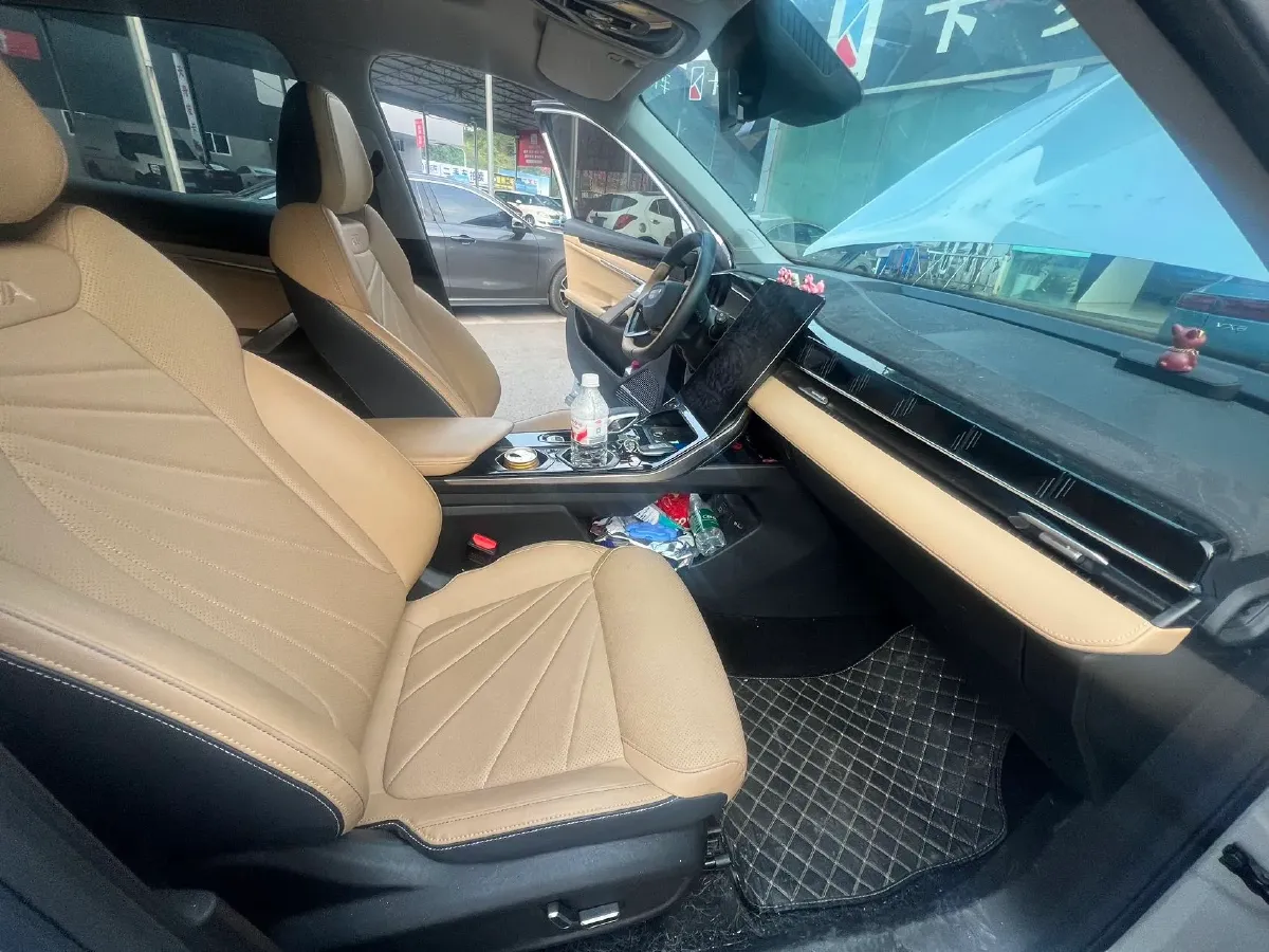 2023 Geely StarRay 1.5T 181HP L4 7DCT,autocango,china used car exporter,china ev exporter,chinese used car exporter,chinese used ev exporter