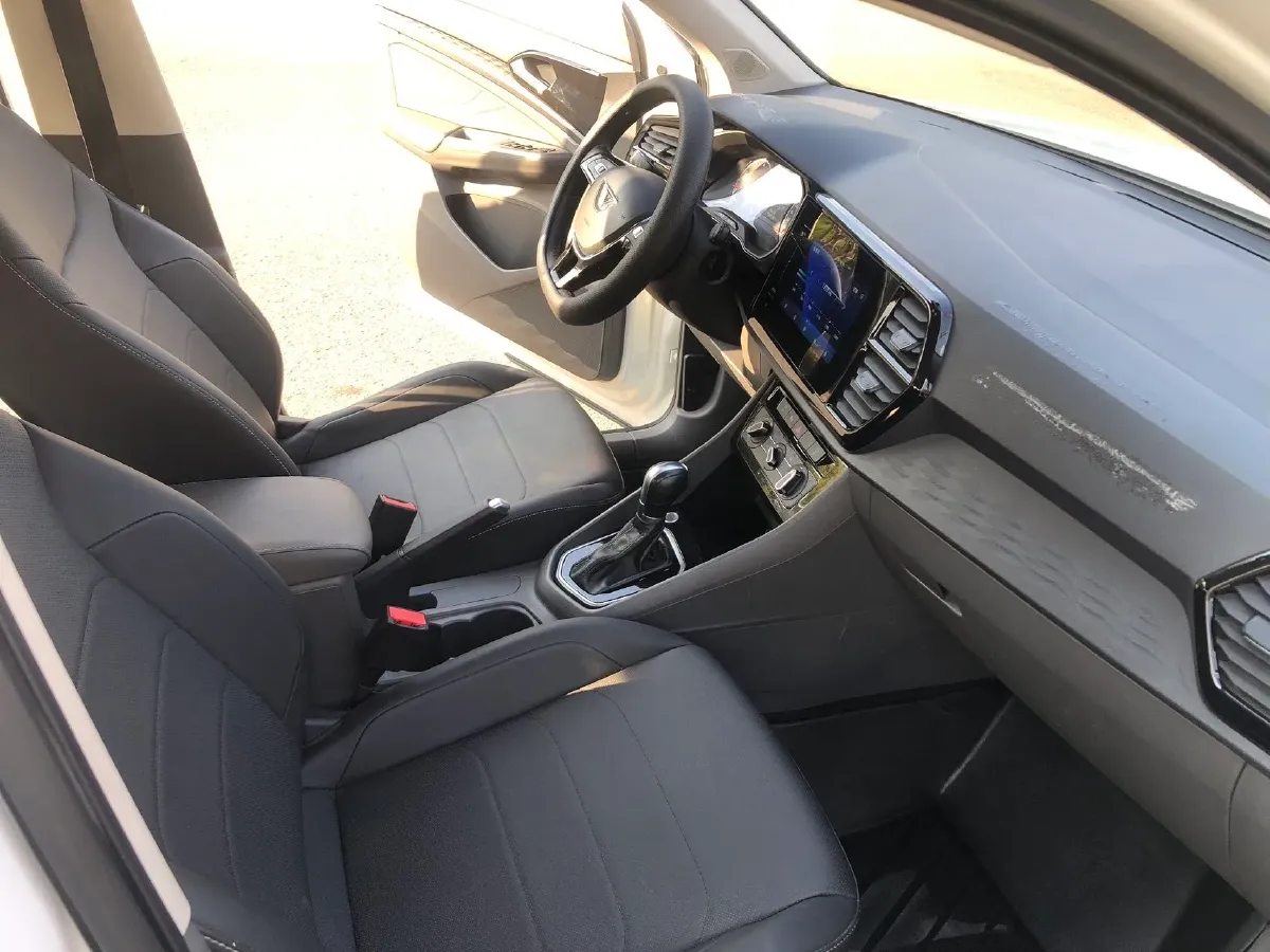 2019 Jetta VS5 1.4T 150HP L4 6AT,autocango,china used car exporter,china ev exporter,chinese used car exporter,chinese used ev exporter