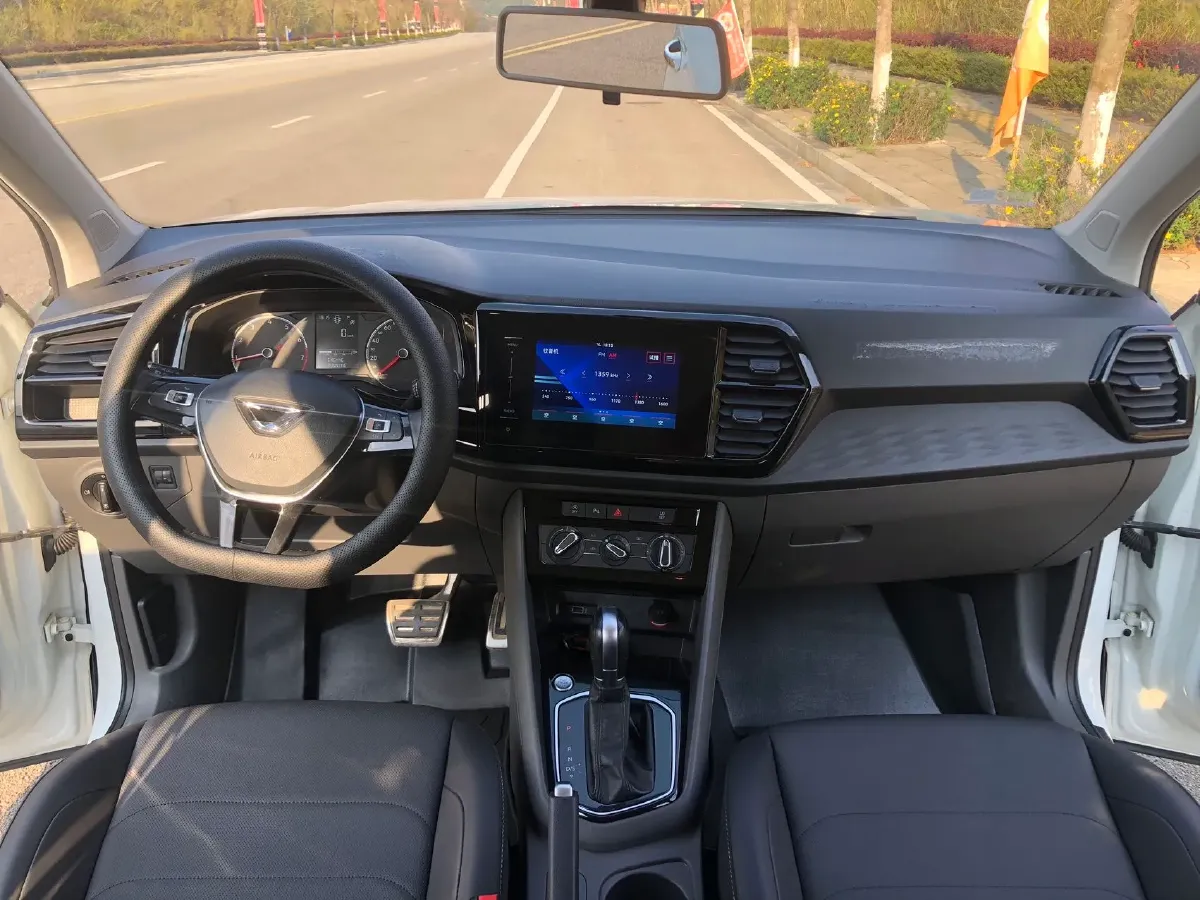 2019 Jetta VS5 1.4T 150HP L4 6AT,autocango,china used car exporter,china ev exporter,chinese used car exporter,chinese used ev exporter