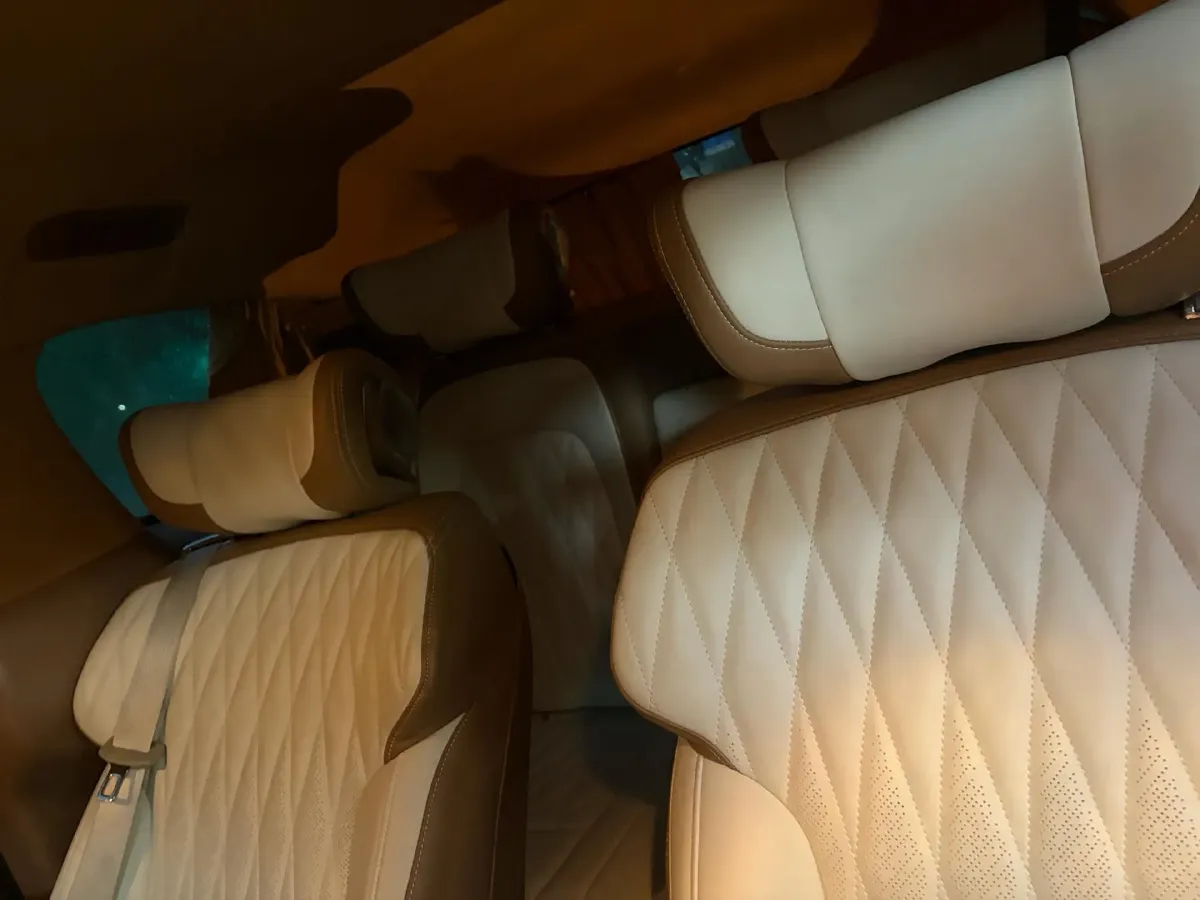 2021 Buick GL8 2.0T 237HP L4 9AT,autocango,china used car exporter,china ev exporter,chinese used car exporter,chinese used ev exporter