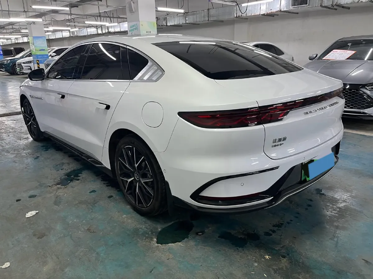 2022 Infiniti Q50L 2.0T 211HP L4 7AT,autocango,china used car exporter,china ev exporter,chinese used car exporter,chinese used ev exporter