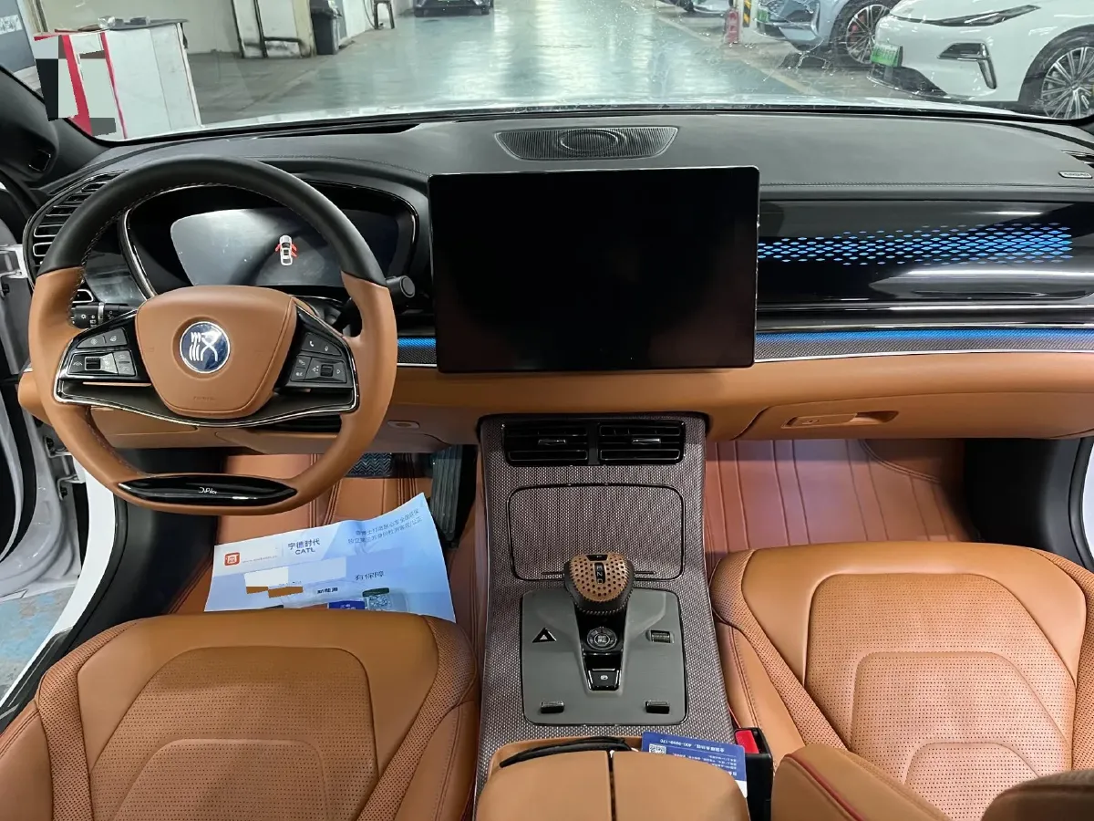 2022 Infiniti Q50L 2.0T 211HP L4 7AT,autocango,china used car exporter,china ev exporter,chinese used car exporter,chinese used ev exporter