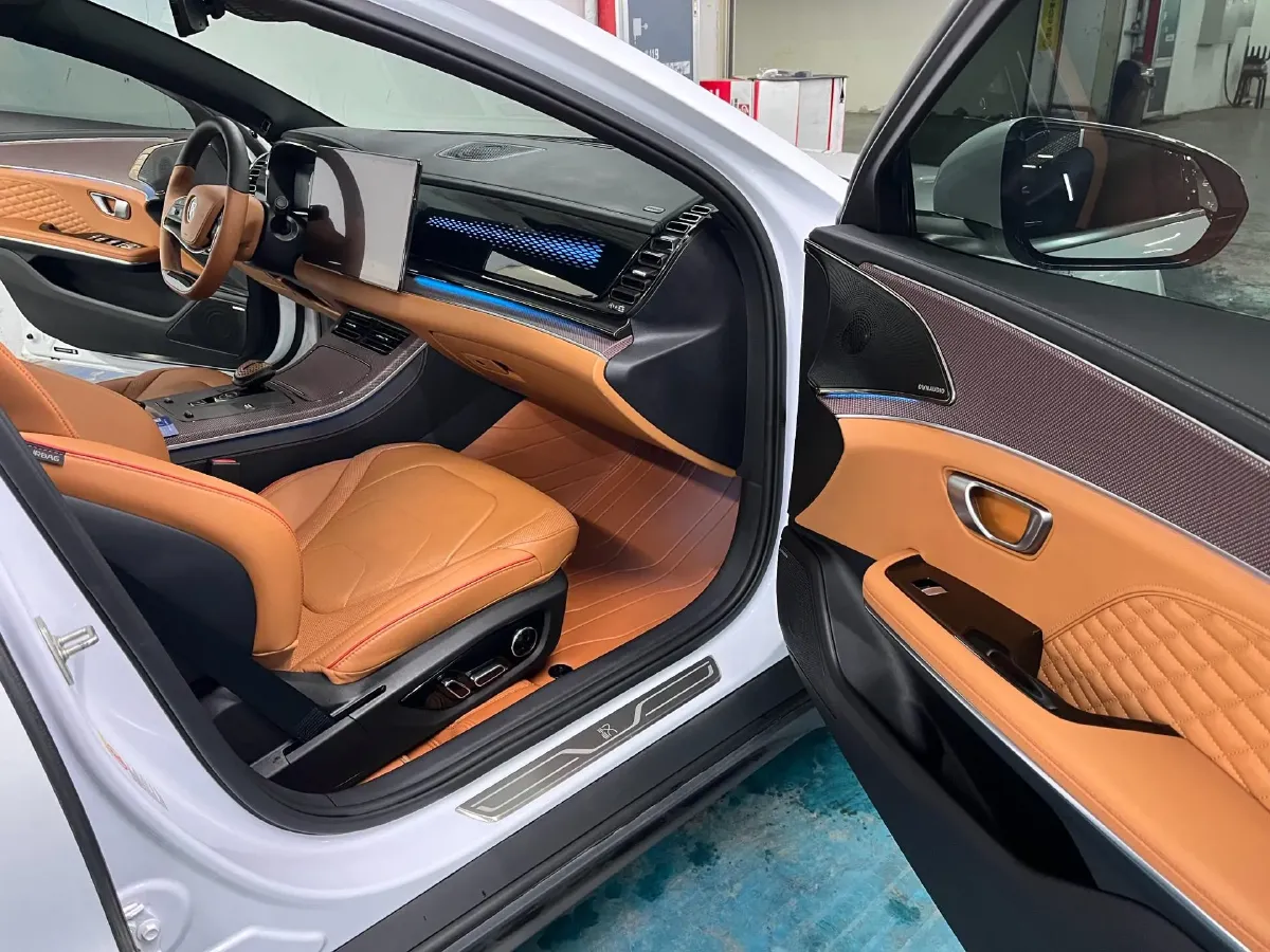 2022 Infiniti Q50L 2.0T 211HP L4 7AT,autocango,china used car exporter,china ev exporter,chinese used car exporter,chinese used ev exporter