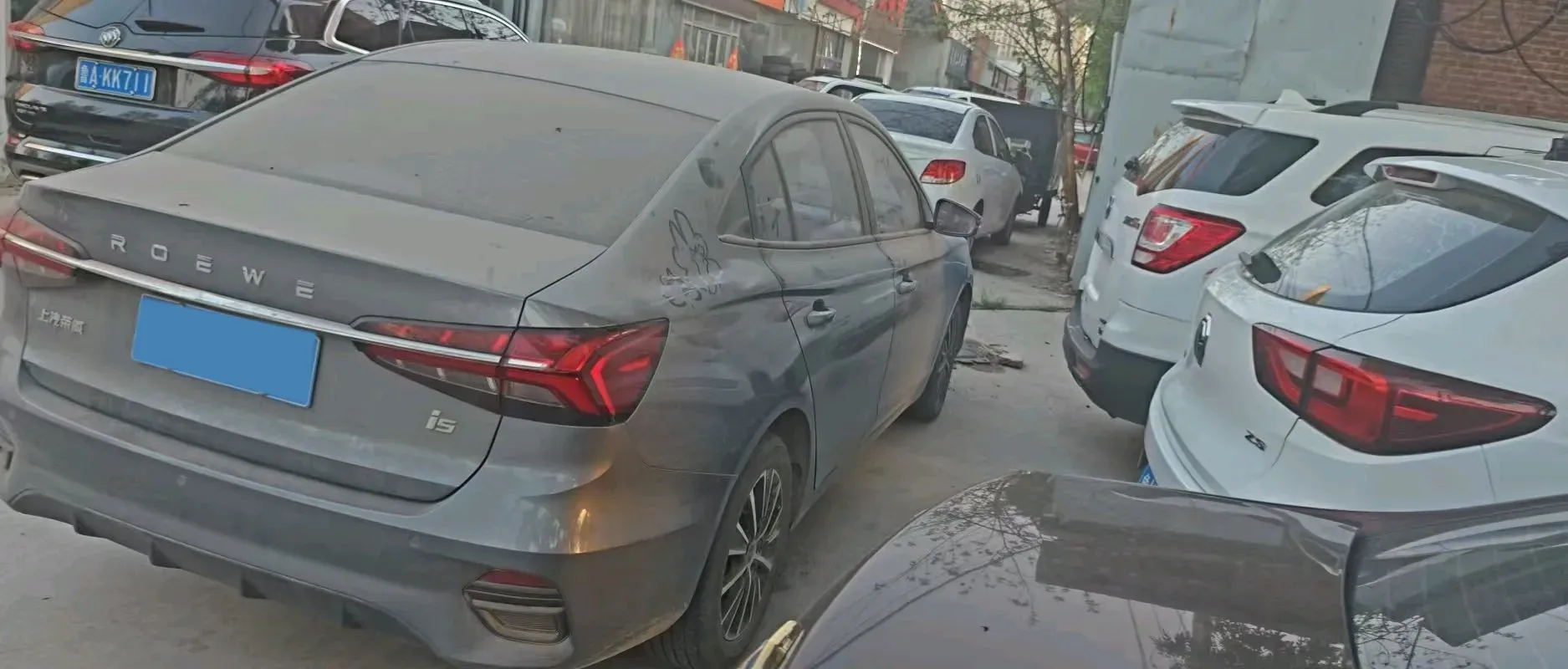 2021 Roewe i5 1.5L 120HP L4 5MT,autocango,china used car exporter,china ev exporter,chinese used car exporter,chinese used ev exporter