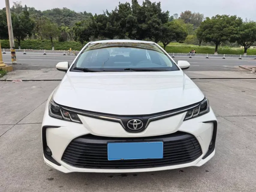 2021 Toyota Corolla 1.2T 116HP L4 CVT,autocango,china used car exporter,china ev exporter,chinese used car exporter,chinese used ev exporter