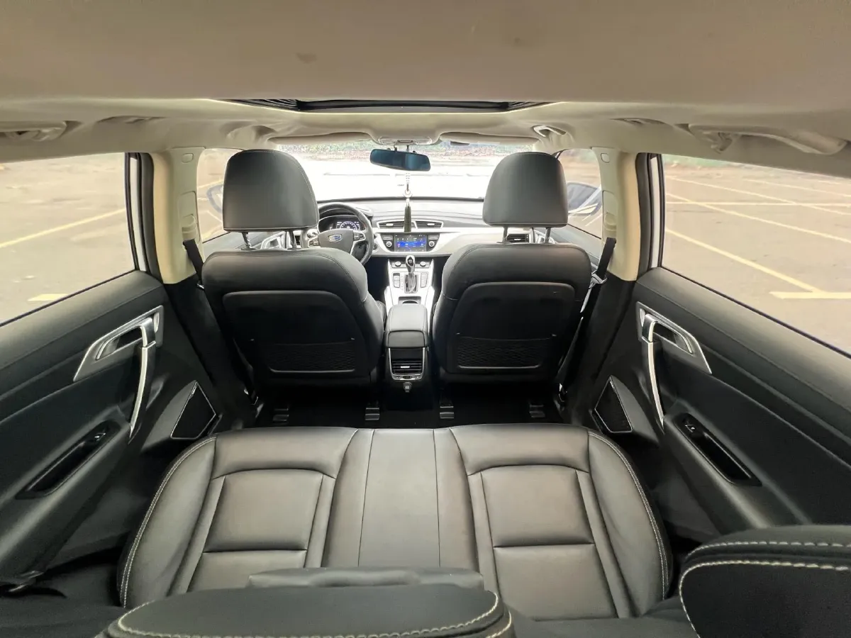 2018 Geely Azkarra 1.8T 184HP L4 6AT,autocango,china used car exporter,china ev exporter,chinese used car exporter,chinese used ev exporter